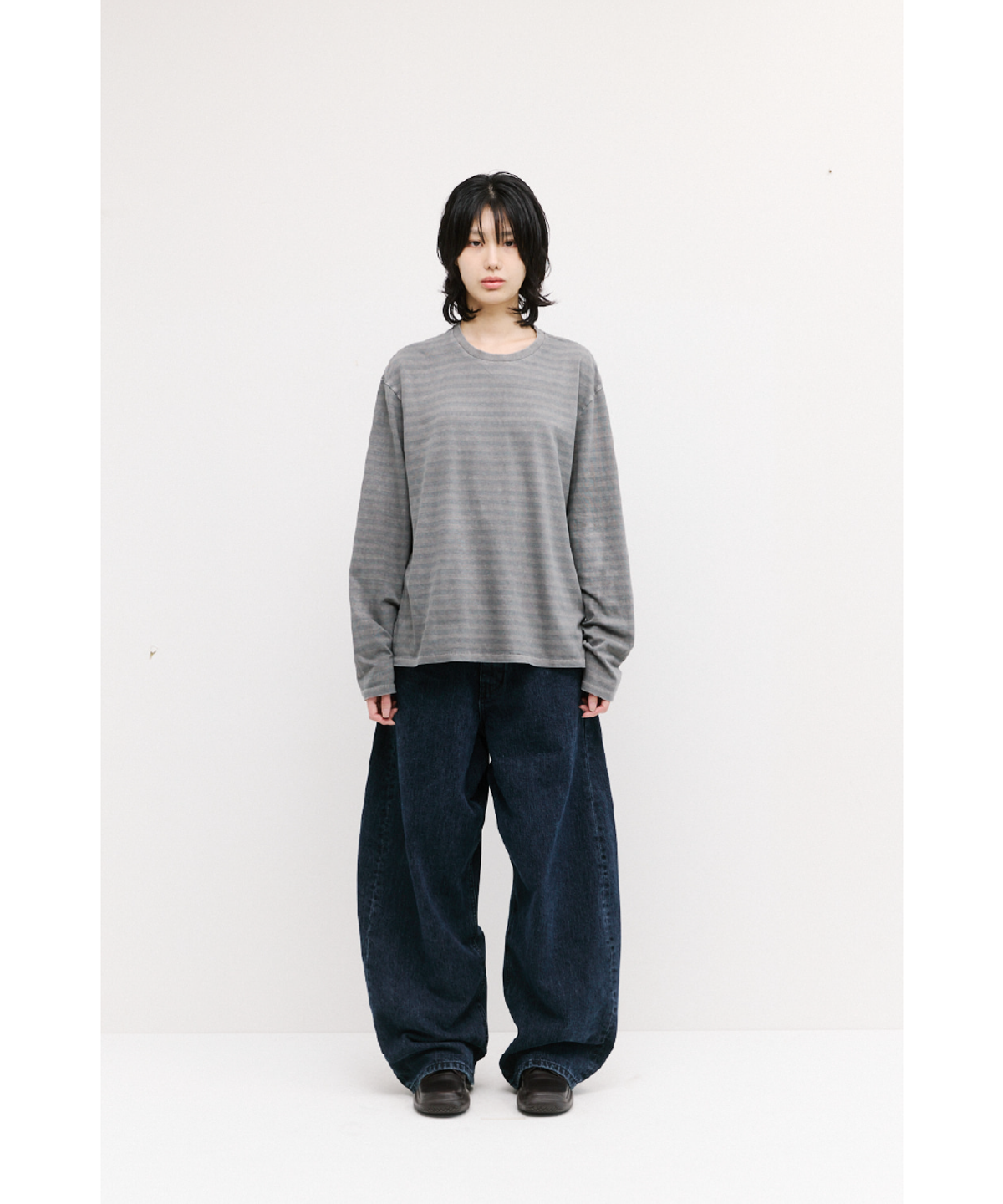 해칭룸(HATCHINGROOM) VTG Stripe Tee Dyed Grey