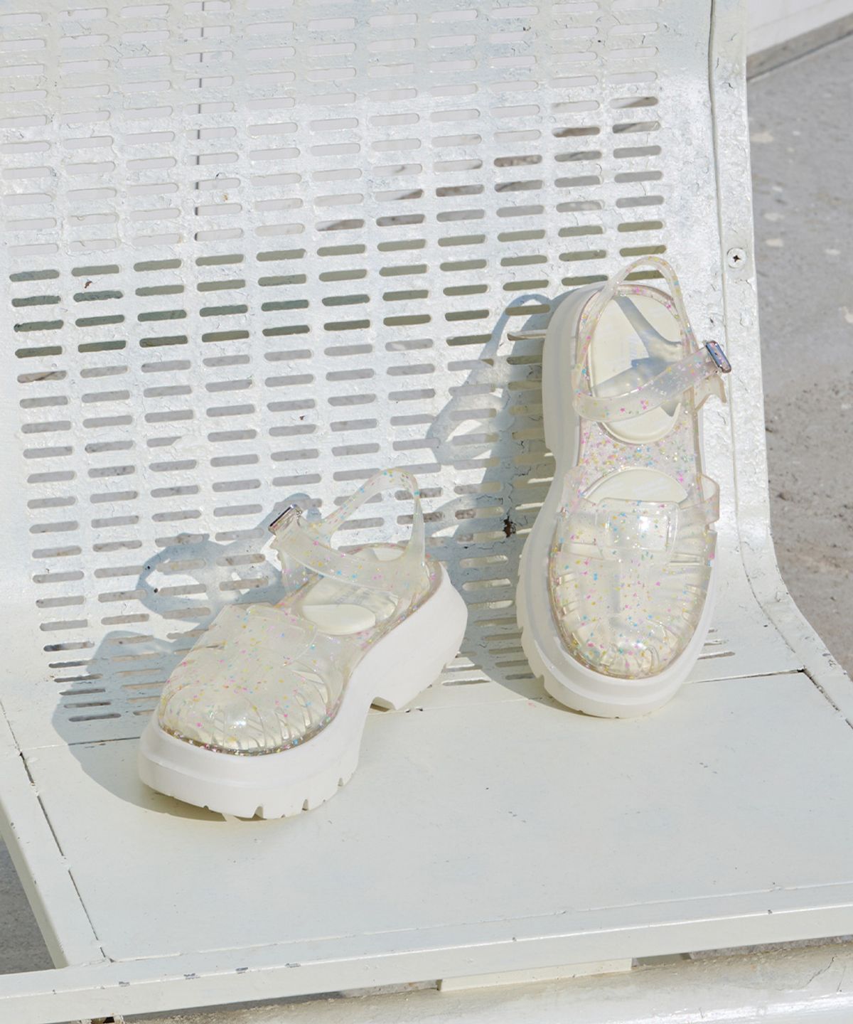 락피쉬웨더웨어(ROCKFISH WEATHERWEAR) GLAIR PLATFORM FISHERMAN SANDALS - CLEAR STAR