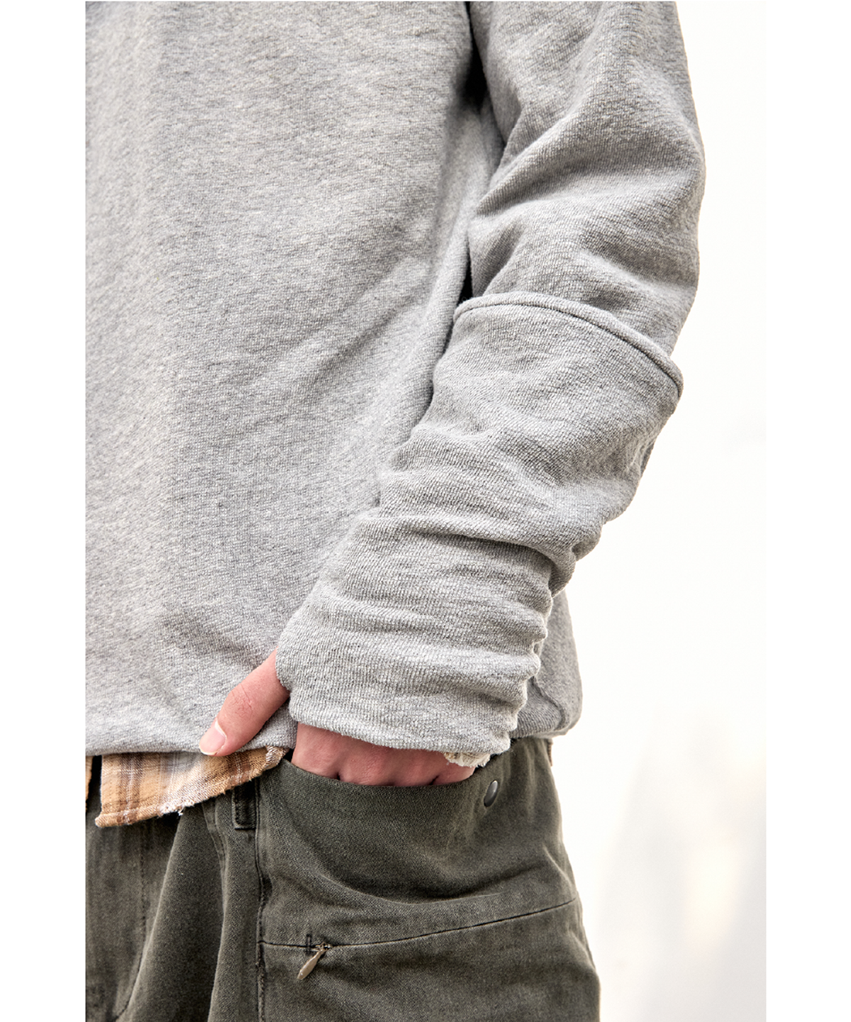 해칭룸(HATCHINGROOM) Layer Base Hoodie M.Grey