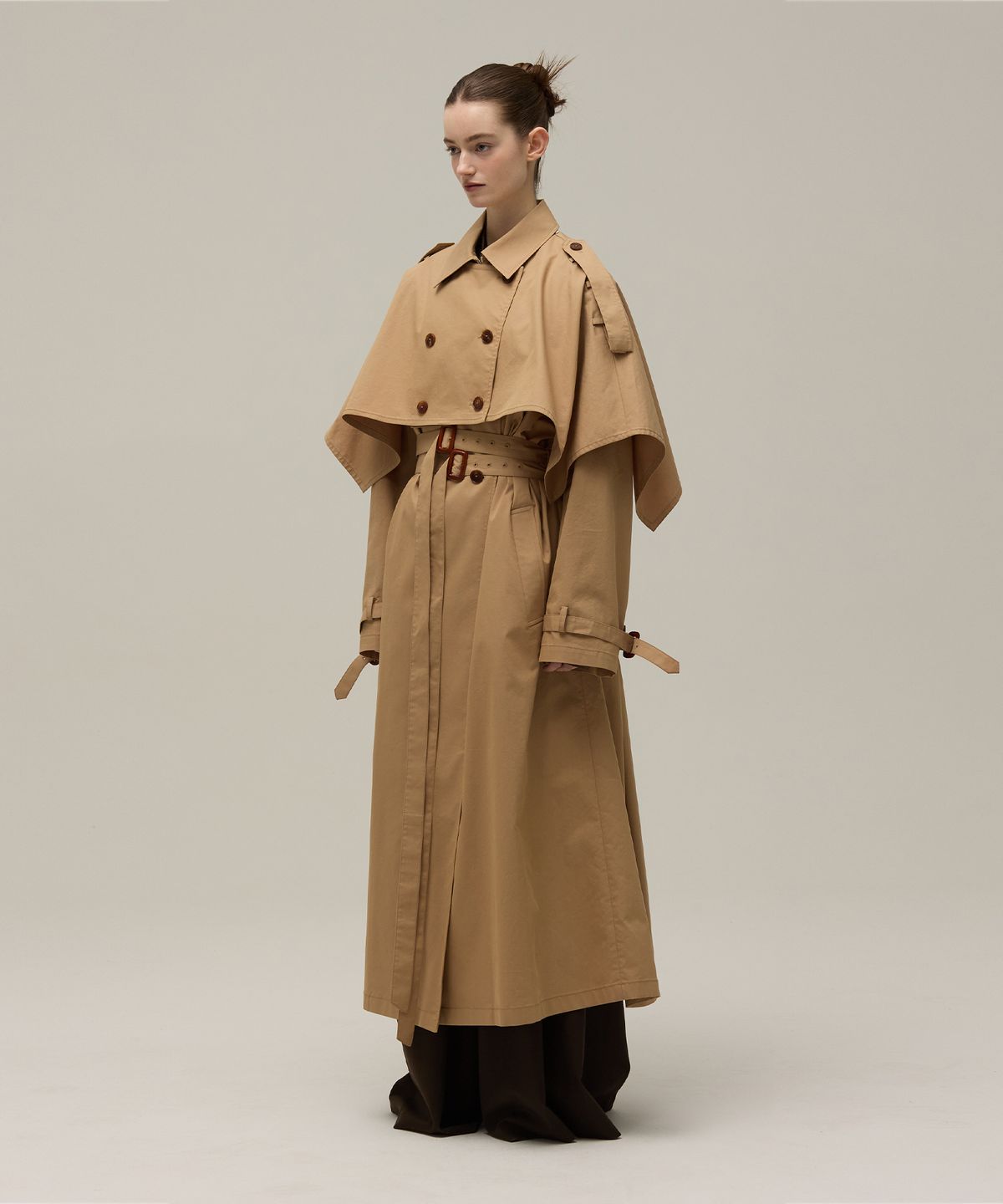므아므(MMAM) Cape double trench coat