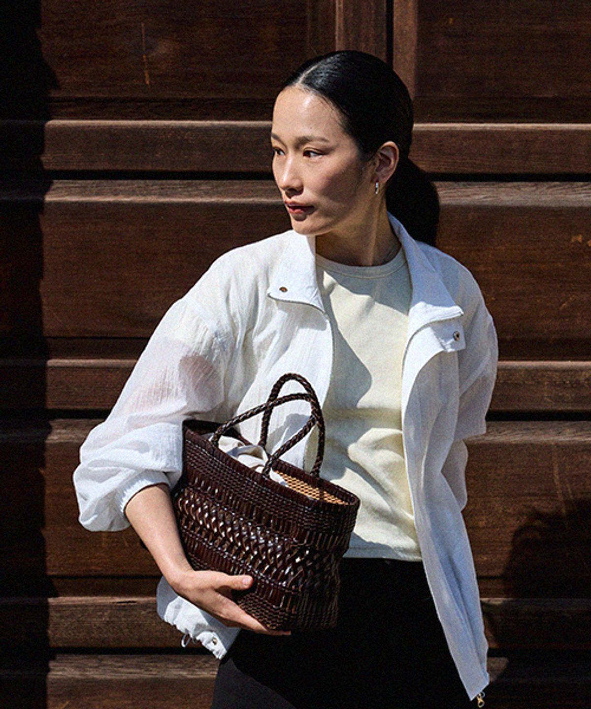드메이커(DEMAKER) Plait tote bag-deep brown