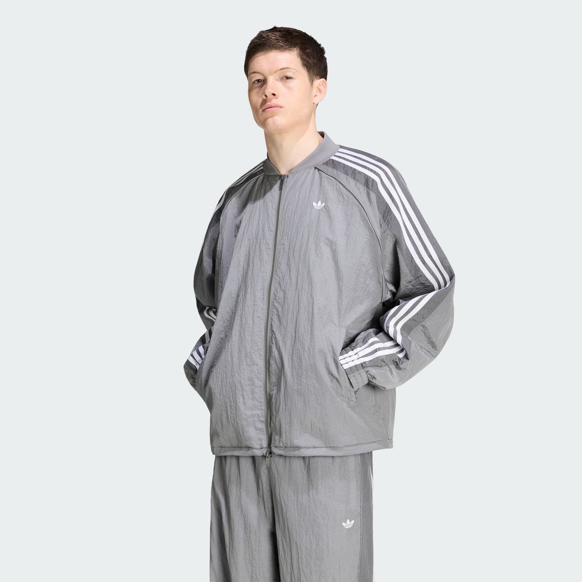 아디다스(ADIDAS) 아딜레늄 시즌 5 트랙탑 - 그레이 / KX4830