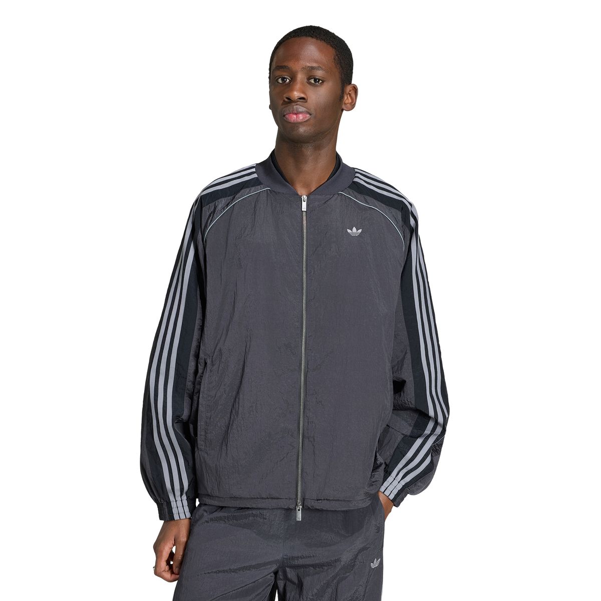 아디다스(ADIDAS) 아딜레늄 시즌 5 트랙탑 - 블랙 / KX4831