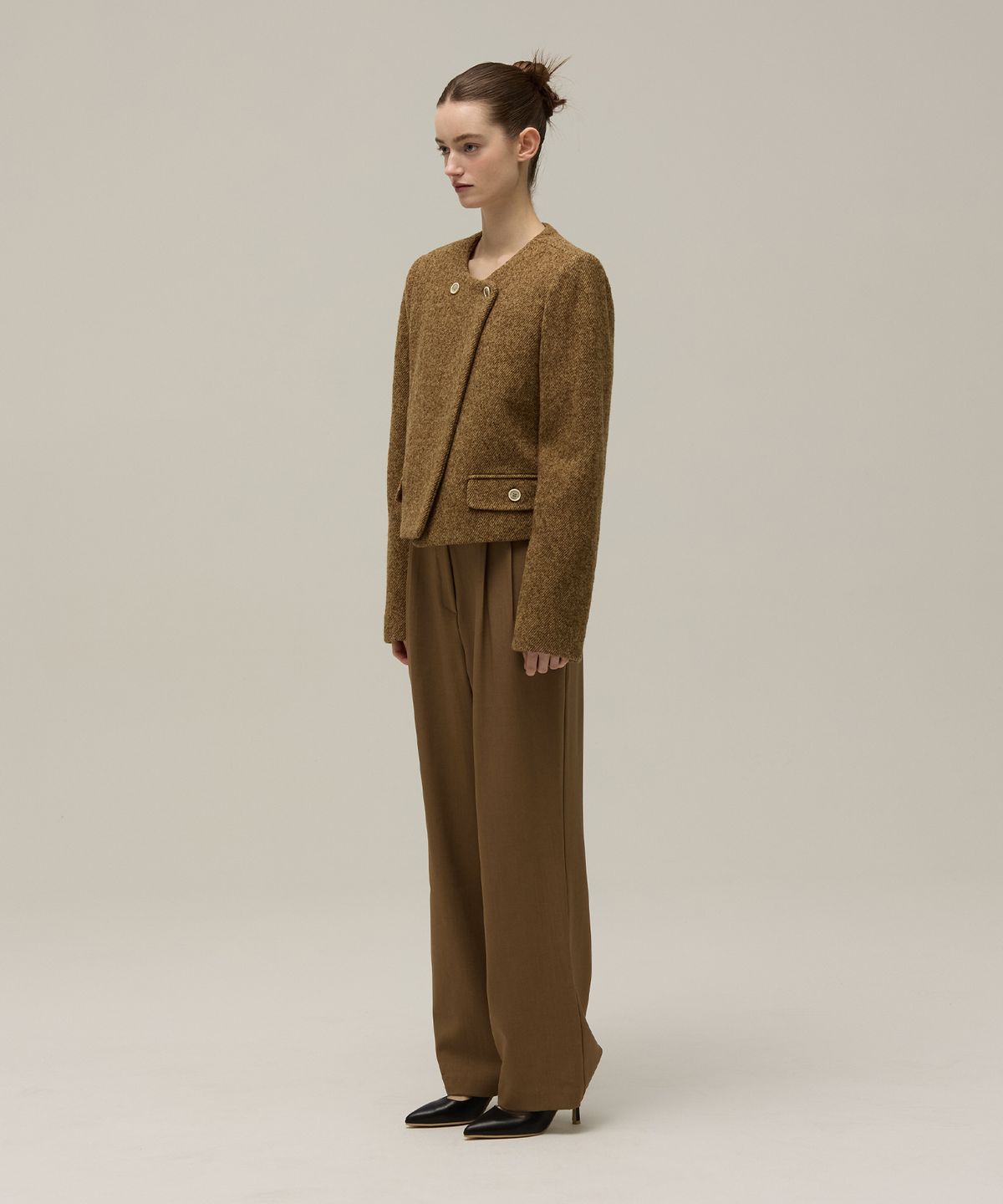 므아므(MMAM) Signature pin-tuck slacks