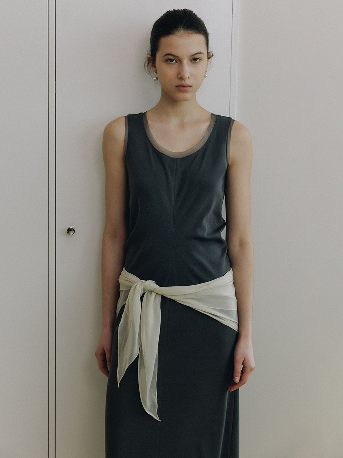 루에브르(LOEUVRE) Draped Sleeveless Maxi Dress SW6MO712-13