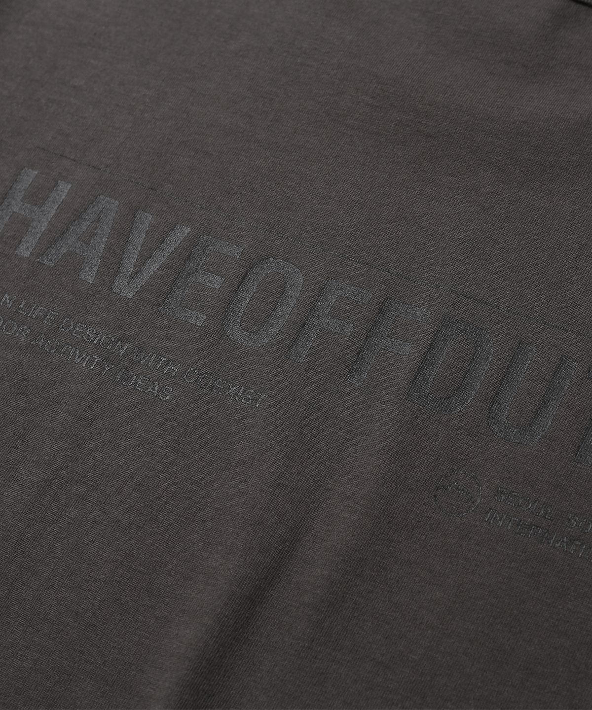 해브오프듀티(HAVEOFFDUTY) 백 로고 티 (챠콜)