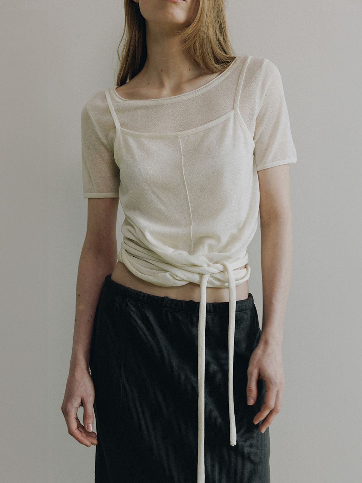 루에브르(LOEUVRE) Bustier-Layered Tie-Waist Knit Pullover SK6MP745_2color