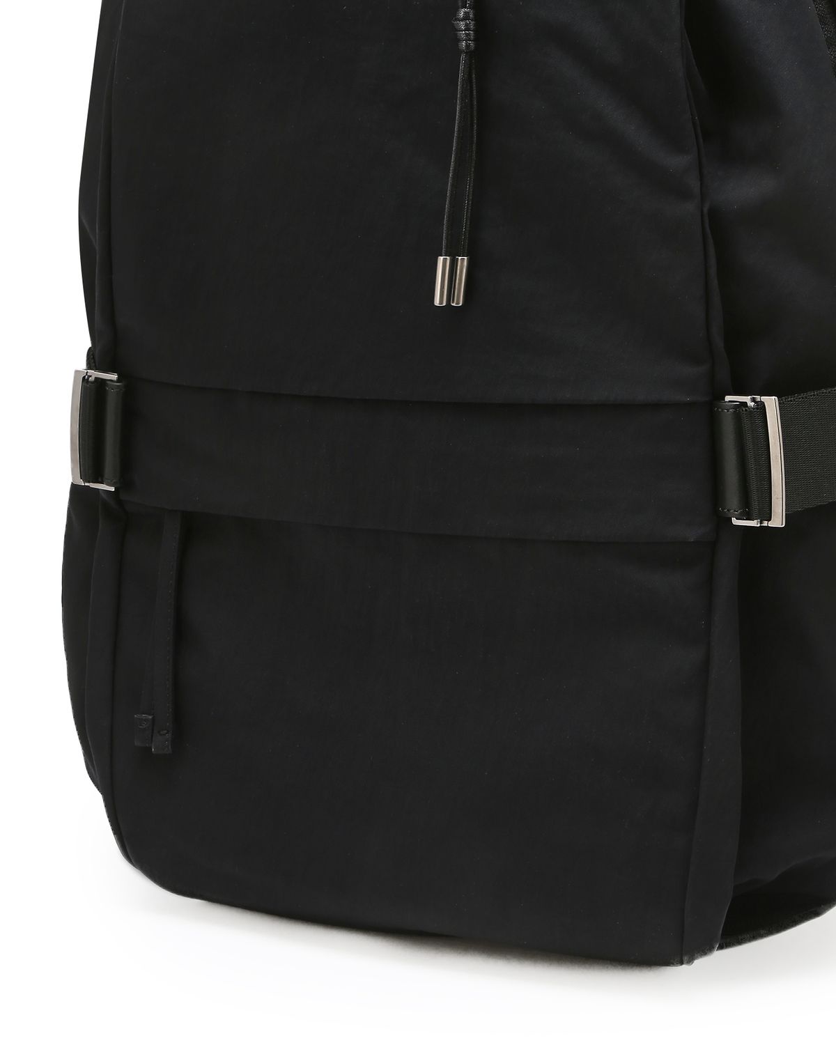 질스튜어트 맨 액세서리(JILLSTUART MEN ACC) [FLUI][플루이]탈부착 참장식 나일론 블랙 백팩 JUBA6F101BK