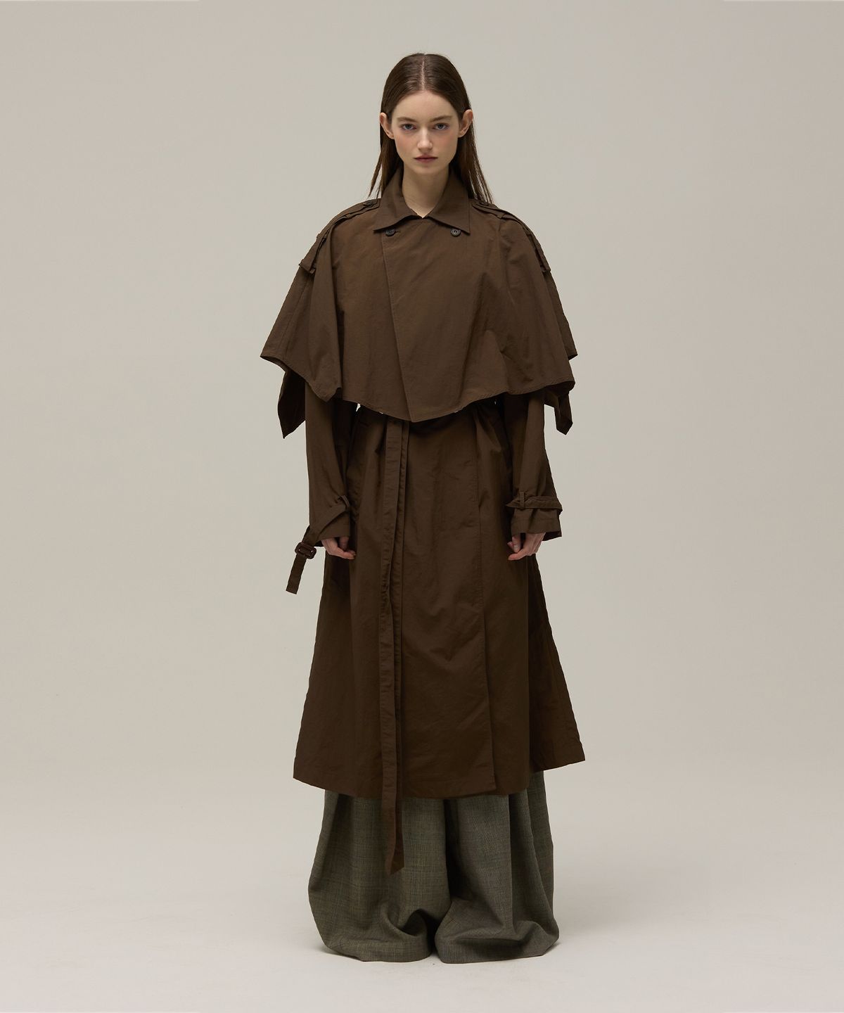 므아므(MMAM) Cape trench coat