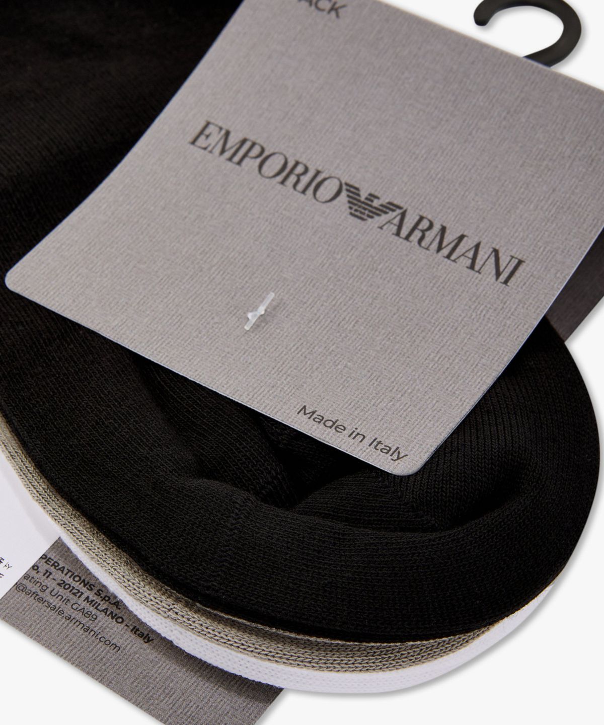 엠포리오 아르마니 언더웨어(EMPORIO ARMANI UNDERWEAR) 남성 이글 로고 스니커즈 삭스 3PACK_멀티 0816145006