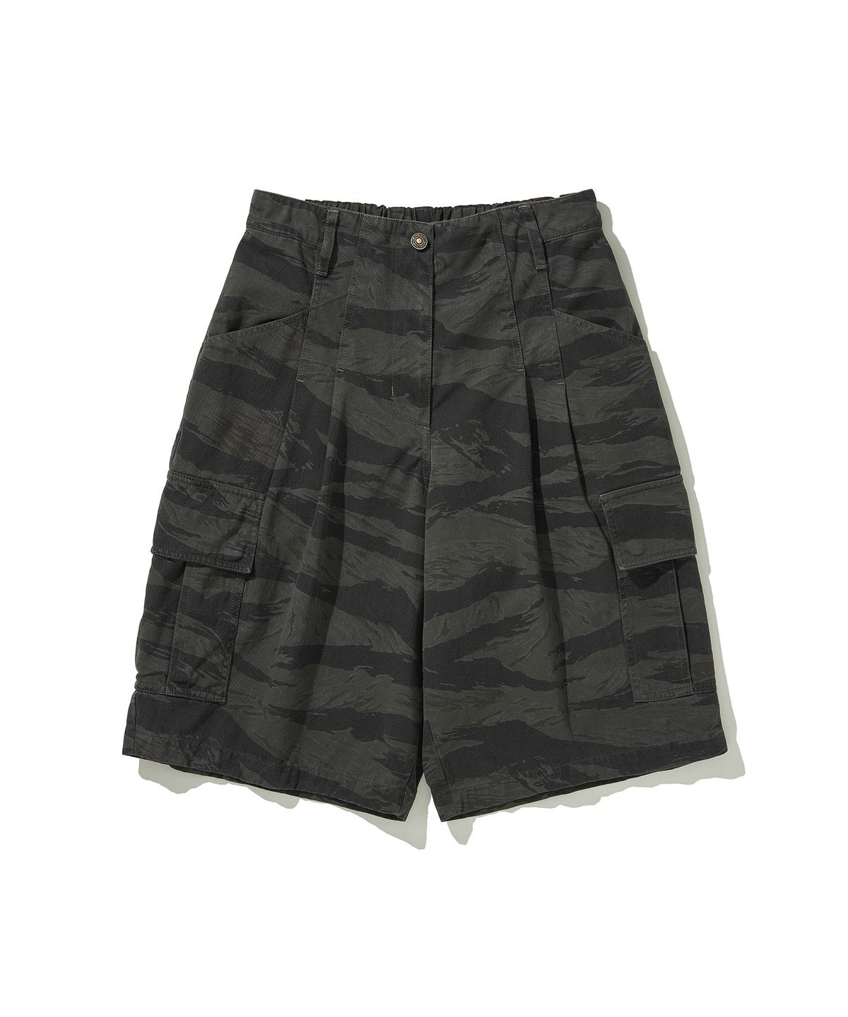 힐리먼트(HELEMENT) 여성 카모 와이드 숏팬츠 (CAMO)