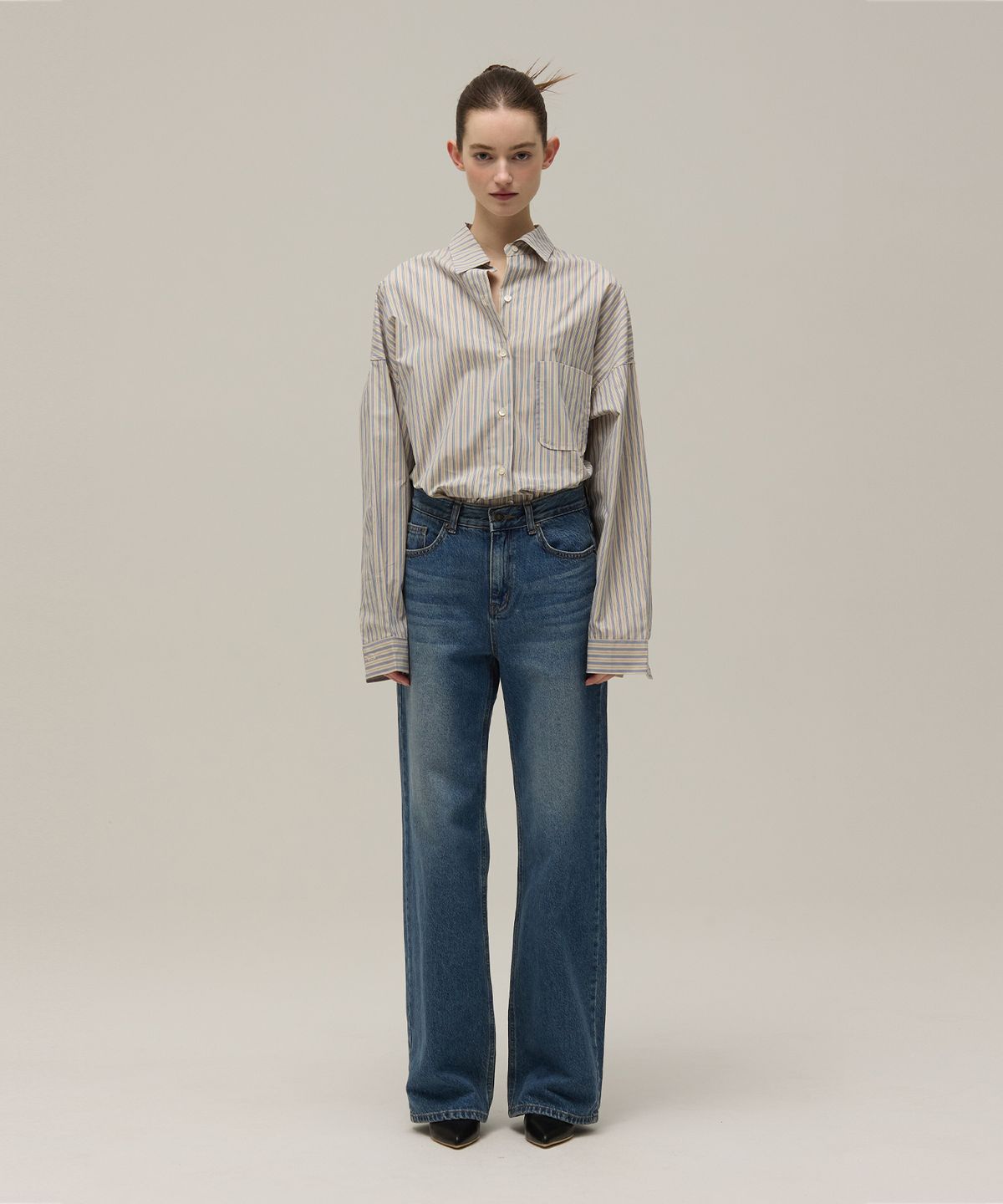 므아므(MMAM) Stripe pocket pin tuck over-fit shirt