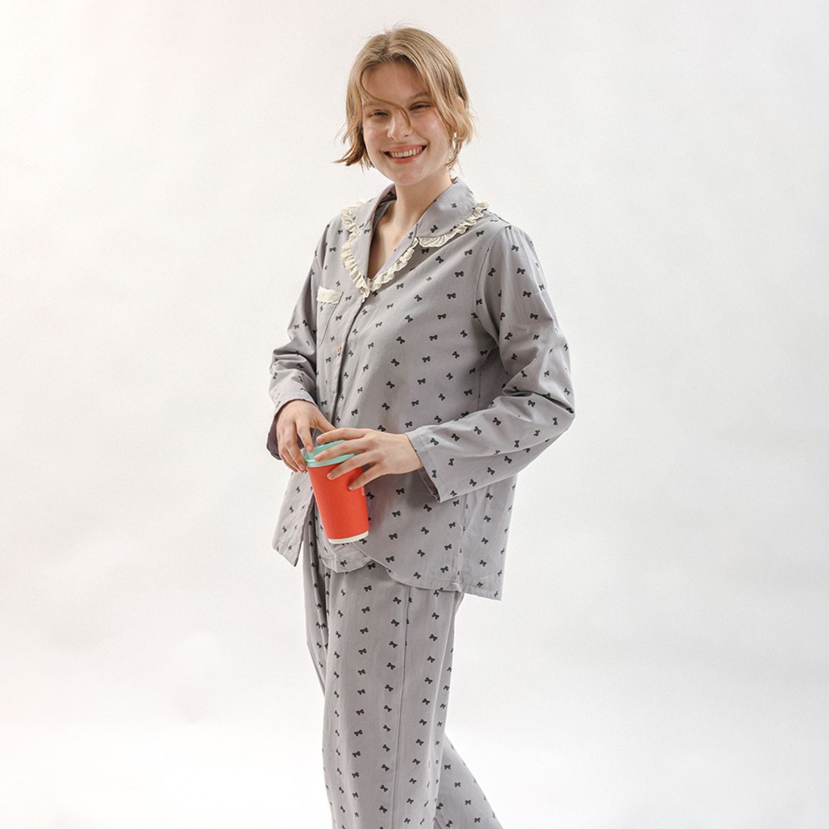 멜라니조이(MELANIE JOY) MJ_Lovely frill lace collar pajama two-piece set_2color