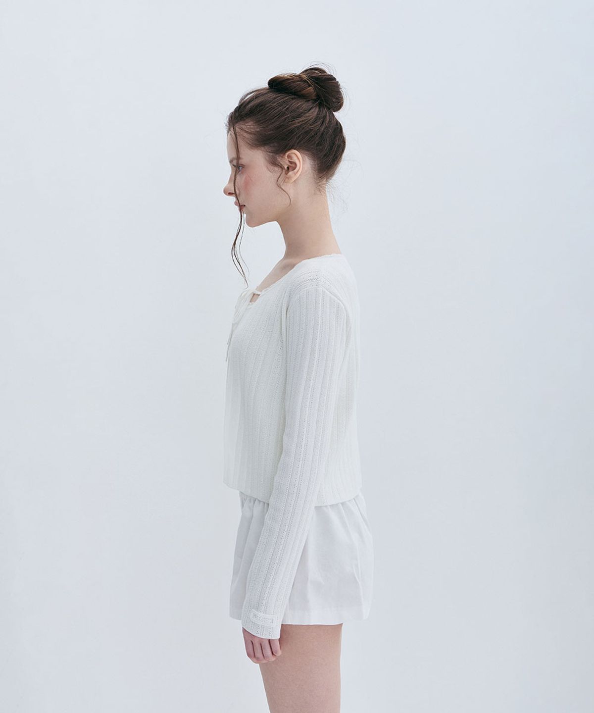 모아벨(MOABEL) CREAMY LABEL CARDIGAN - CREAM