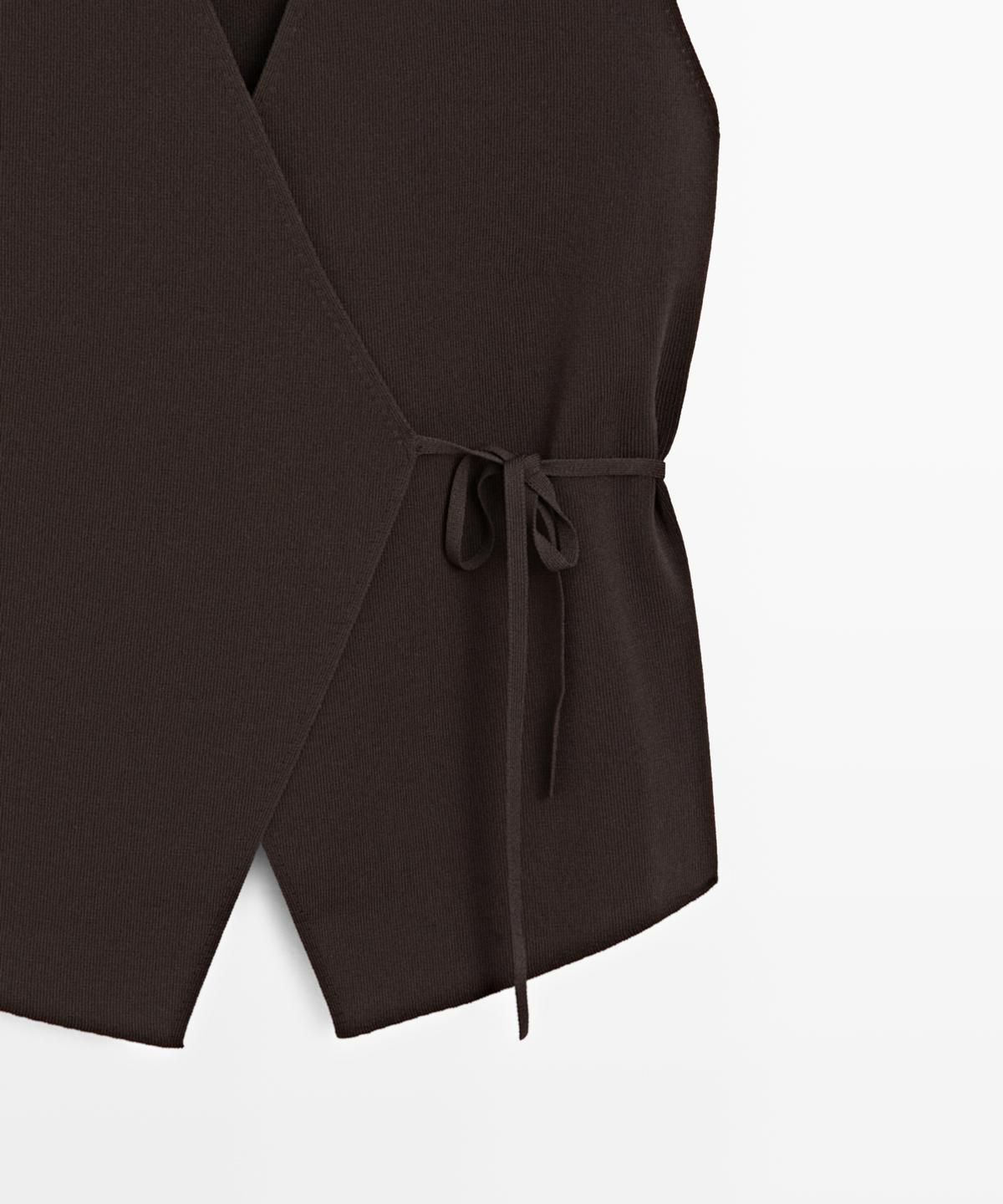 마시모두띠(MASSIMO DUTTI) 크로스 니트 매듭 베스트