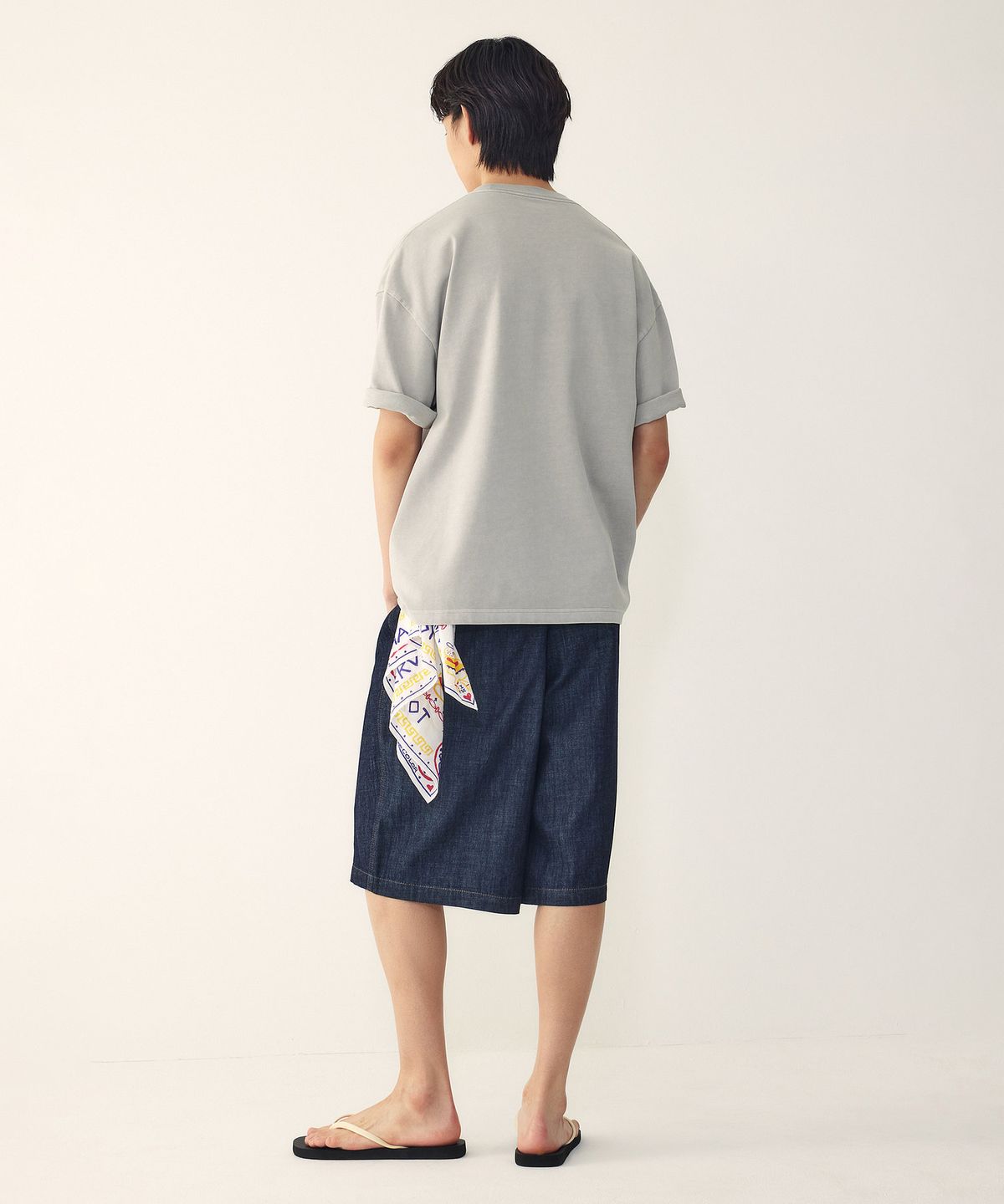 스튜디오 톰보이(STUDIO TOMBOY) [MEN] 원턱 밴딩 하프 데님 팬츠_인디고 9156262061