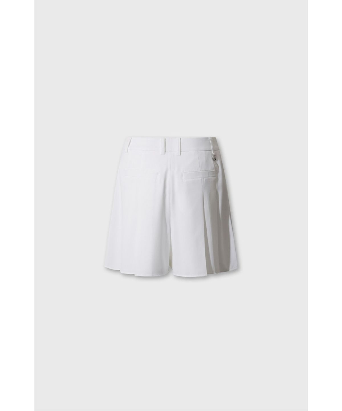 왁(WAAC) Athletic Blade Pleats Shorts WLPNM26402WHX