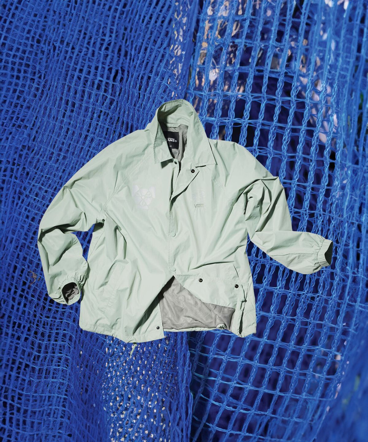 반스(VANS) ED DAVIS 코치 자켓 - 그레이 올리브 / VN000VSZEMW1