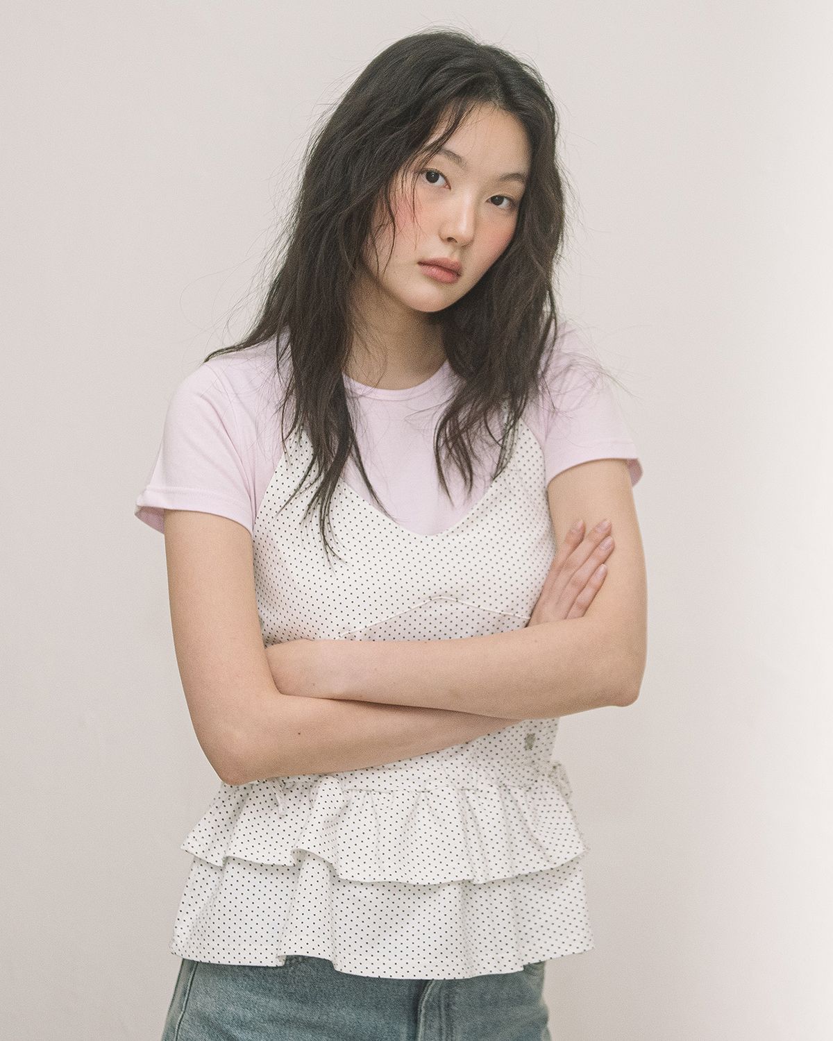 해비즘(HAVISM) DOUBLE FRILL  HALTER NECK SLEEVELESS(DOT IVORY)