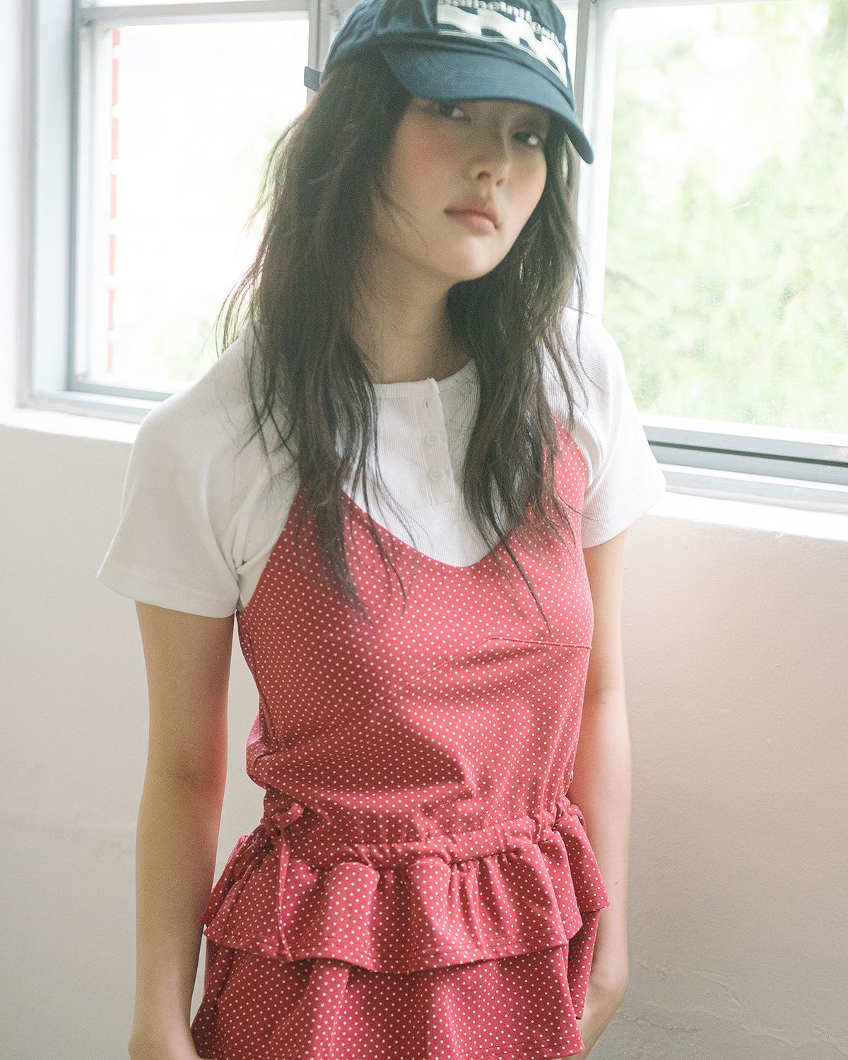 해비즘(HAVISM) DOUBLE FRILL  HALTER NECK SLEEVELESS(DOT RED)