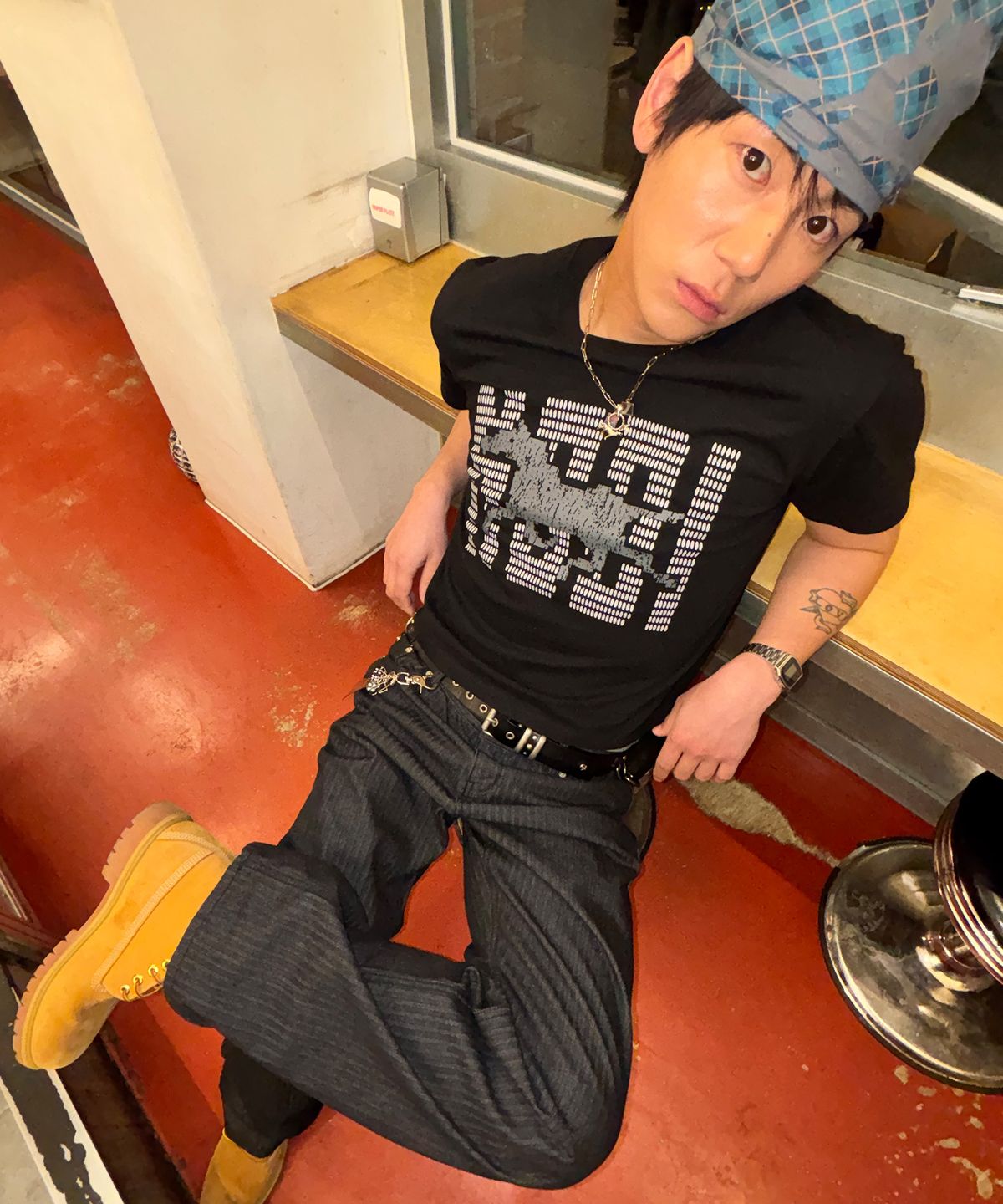 노디(NODI) Loading Horse crop Tee black
