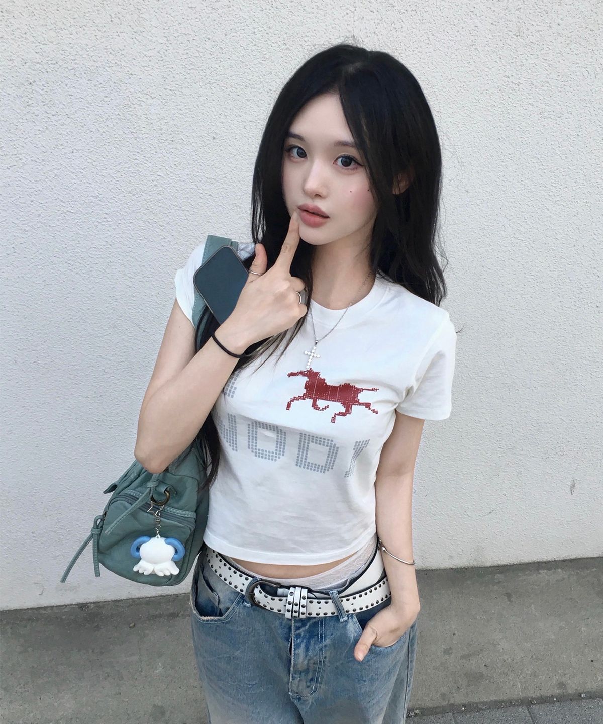 노디(NODI) System Error Horse crop Tee ivory