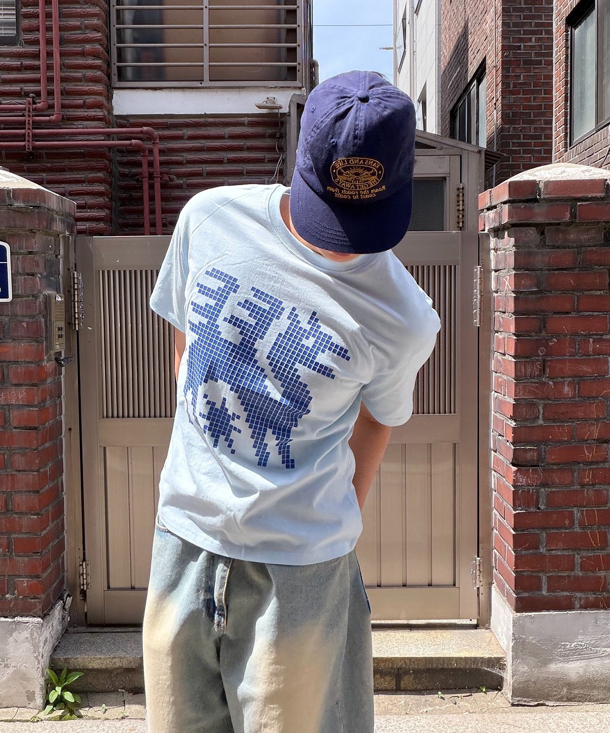 노디(NODI) Final Boss Dragon crop Tee sky blue