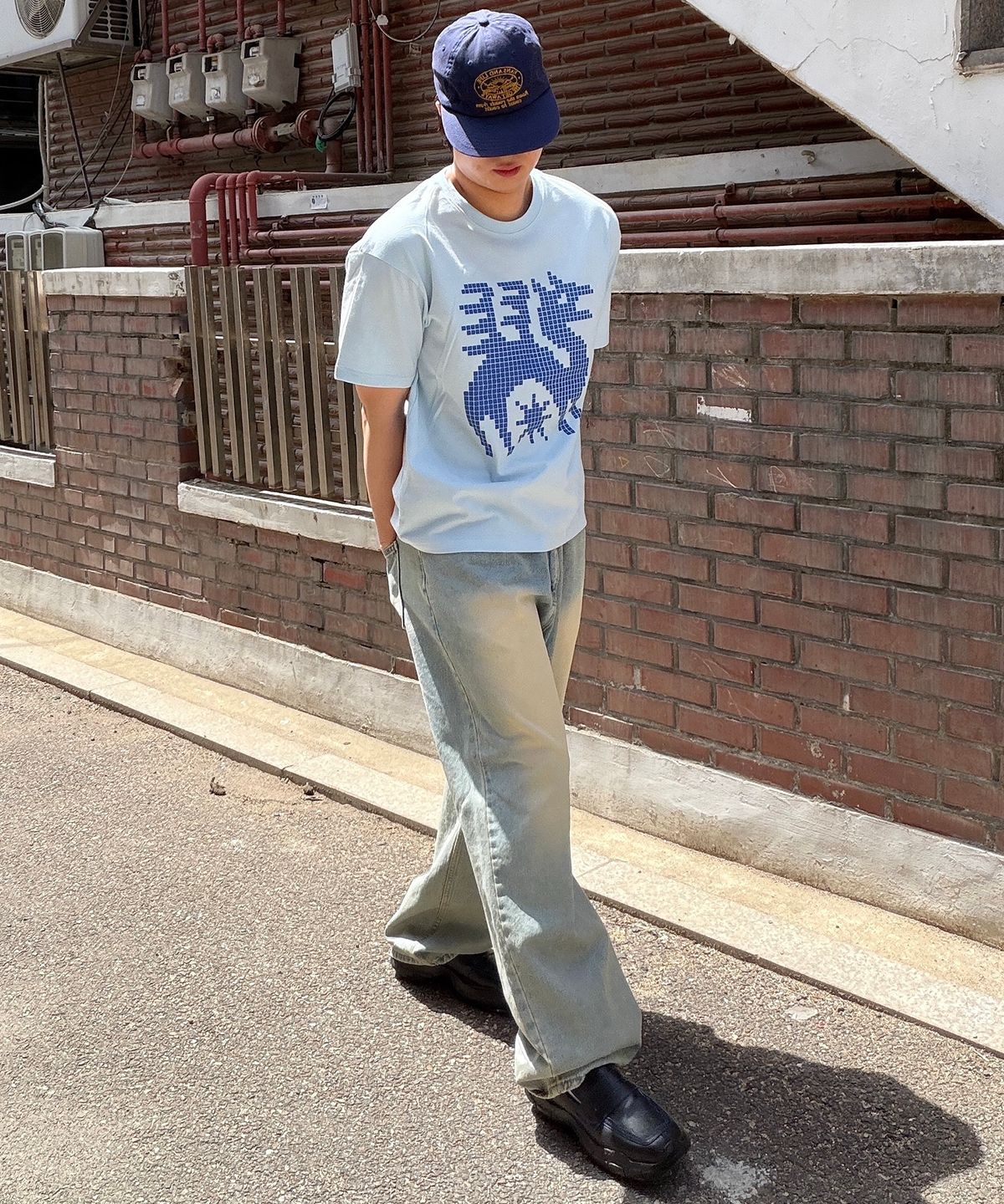 노디(NODI) Final Boss Dragon crop Tee sky blue