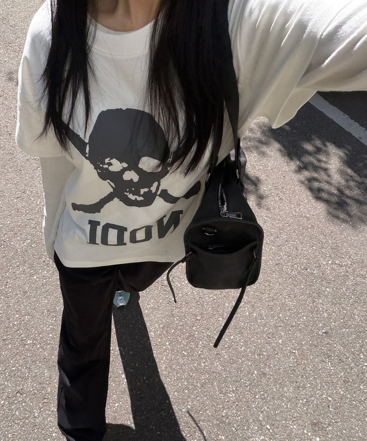 노디(NODI) Trouble Skull Dept crop Tee ivory