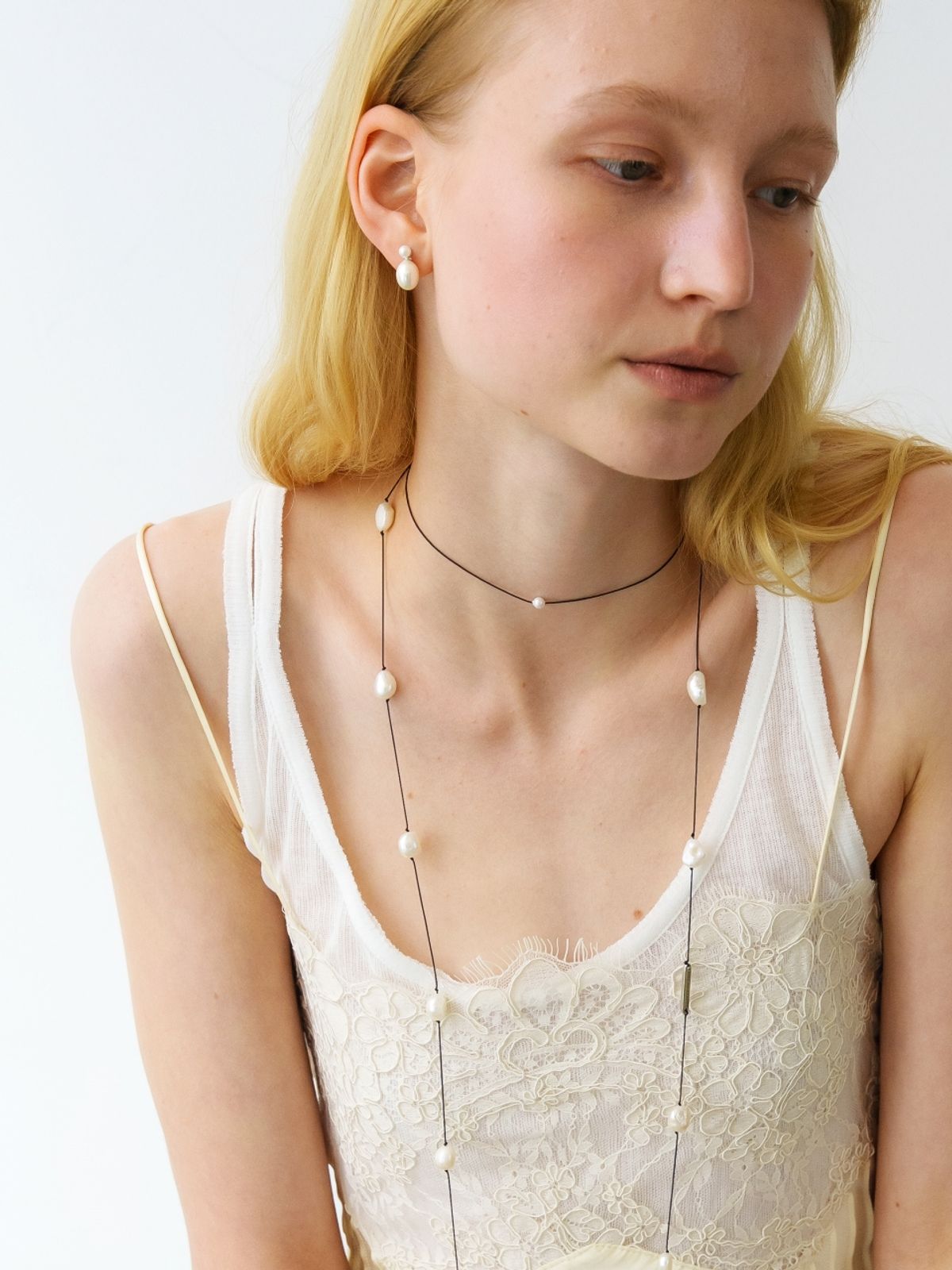 러브미몬스터(LOVE ME MONSTER) Tiny Gem Strap Necklace_2COL (L261MNK050)