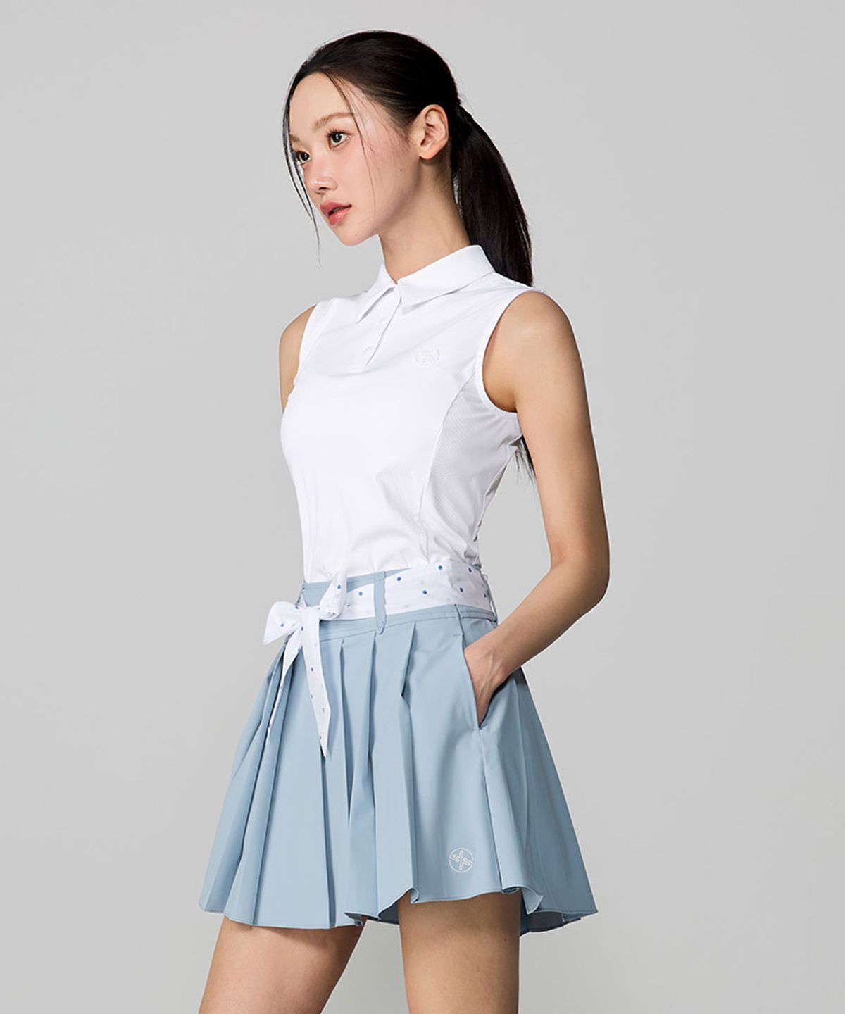 젝시믹스(XEXYMIX) 도트 스카프 폴로 슬리브리스 XFL2QE1205