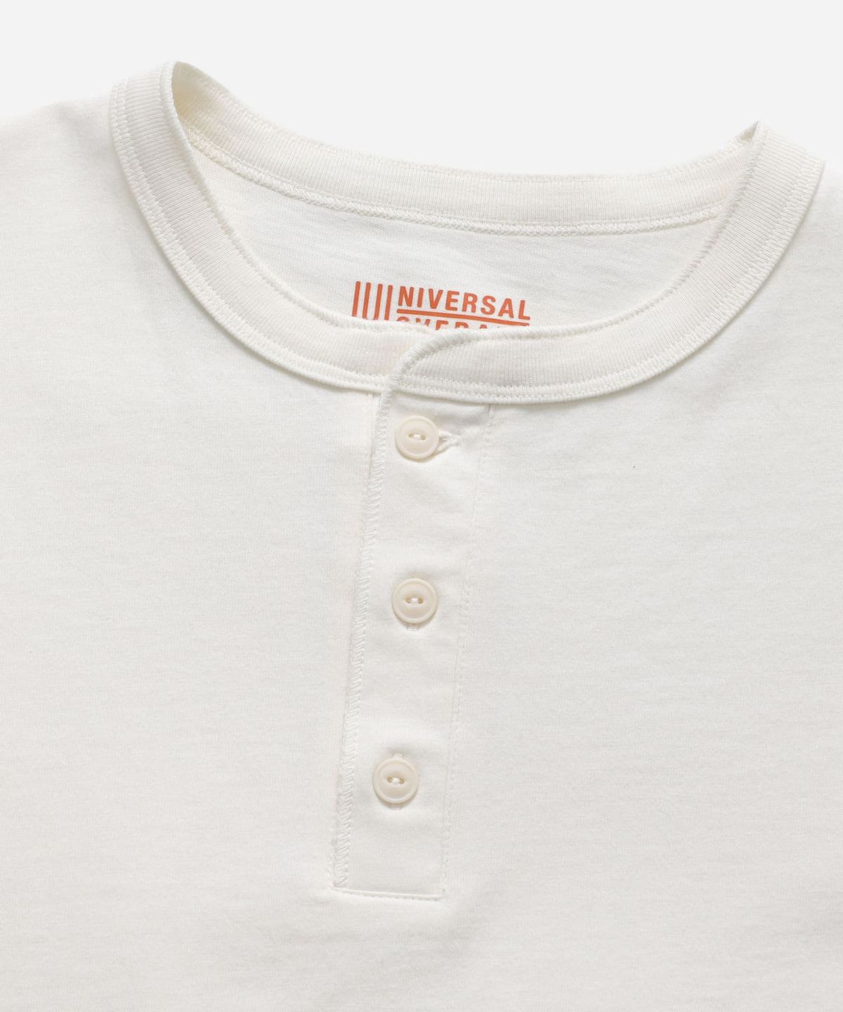 유니버셜 오버롤(UNIVERSAL OVERALL) HENLEY NECK SHORT T-SHIRT WHITE