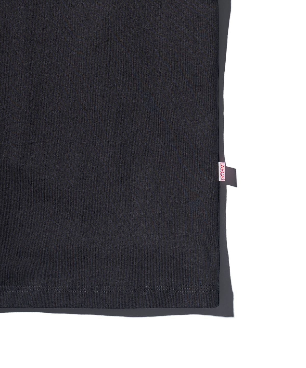 에이카화이트(AECA) (Woman) AECA SIGNATURE TEE-CHARCOAL