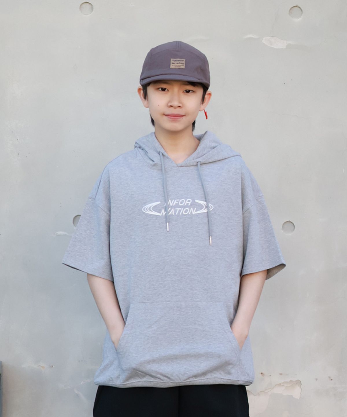 티미유(TMIU) 루즈핏 반팔 후드티