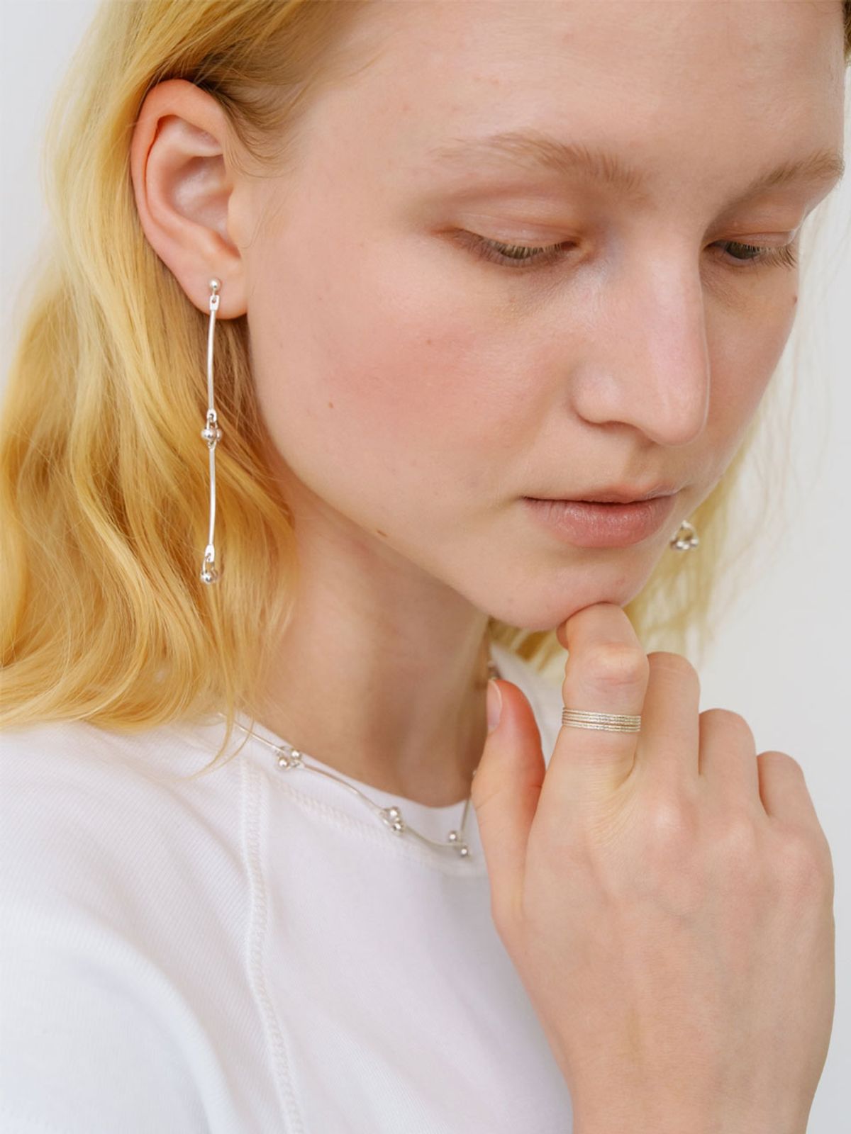 러브미몬스터(LOVE ME MONSTER) Two Ball Link Chain Earrings (L261MER100)