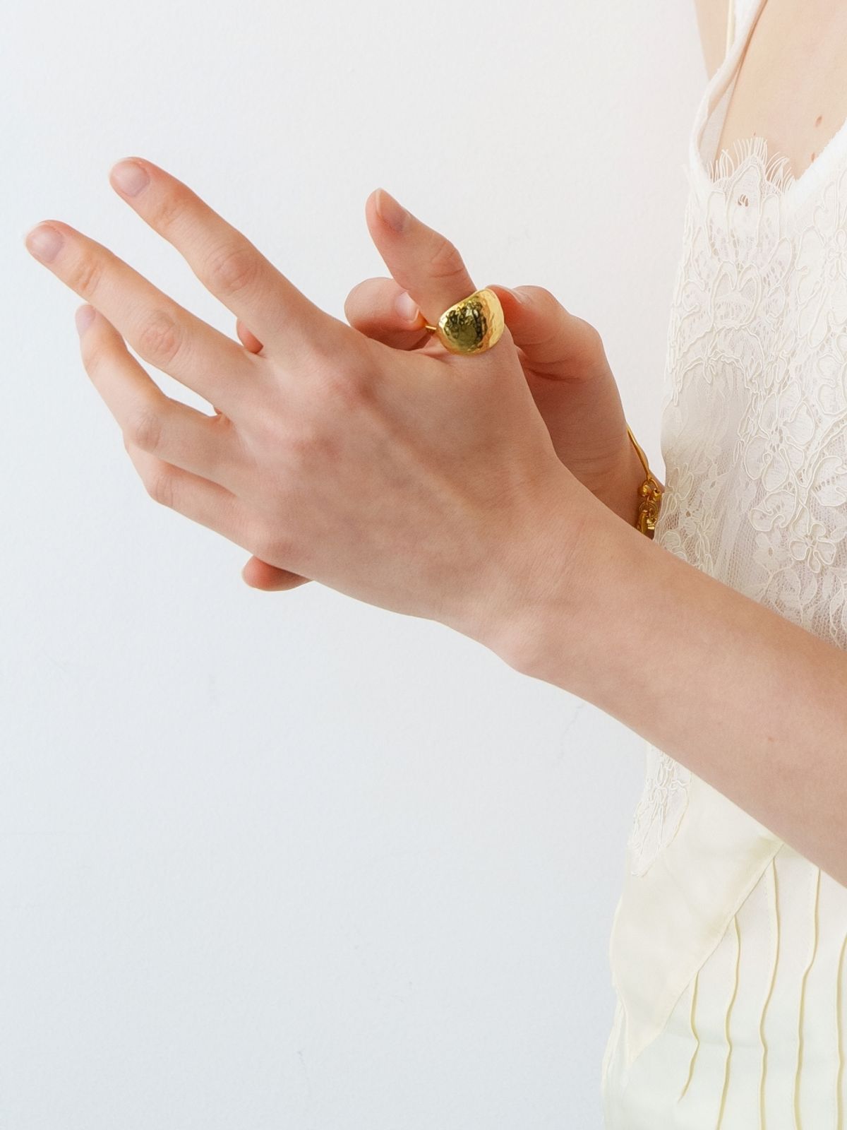 러브미몬스터(LOVE ME MONSTER) Bold Bump Ring (L261MRI050)