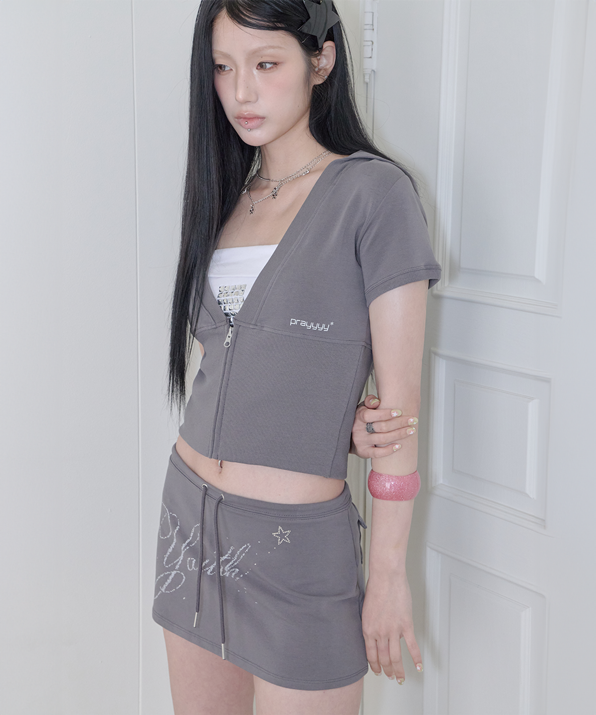 사일프레이(41PRAY) Youth Graphic Skirt / Charcoal