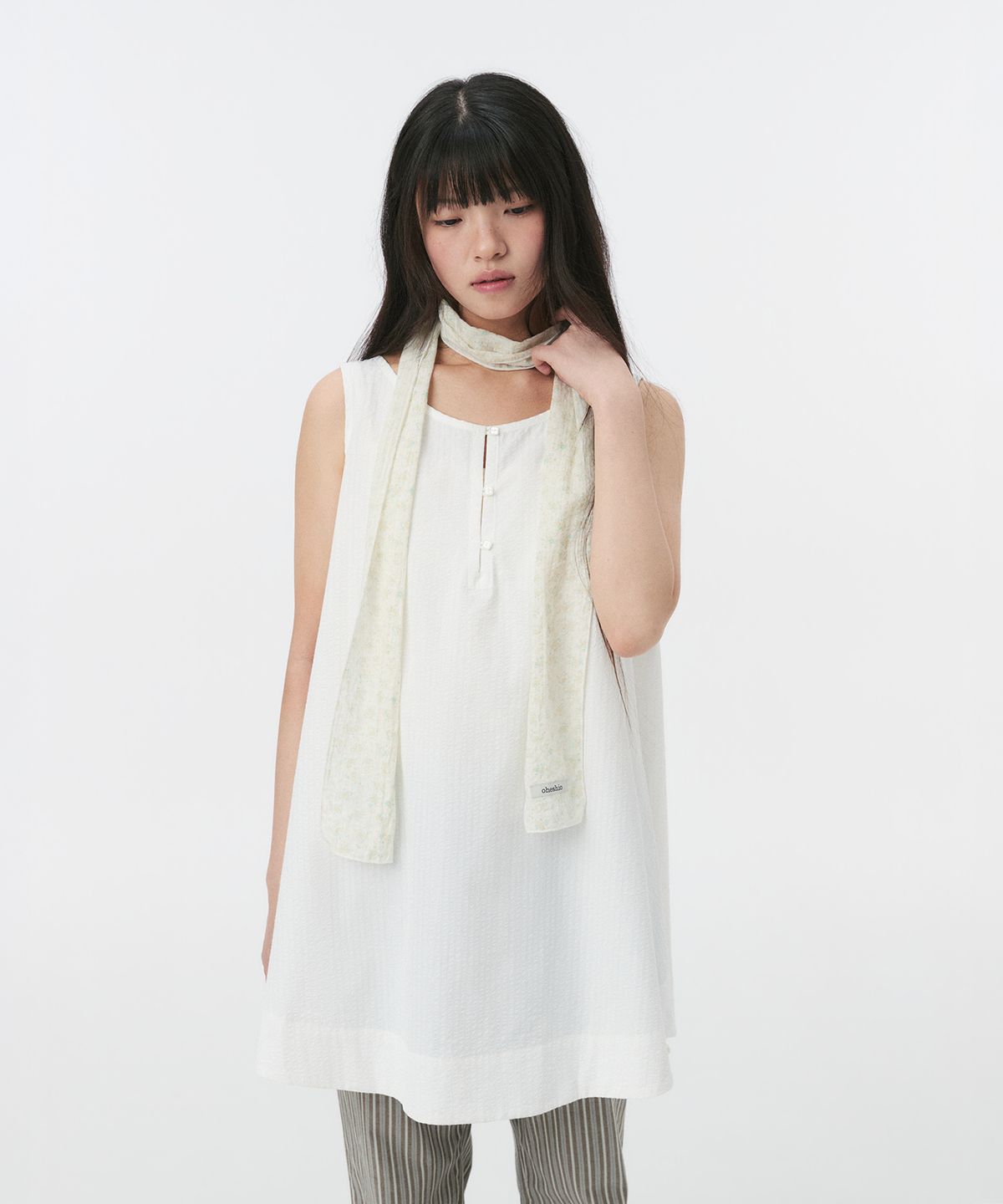 오헤시오(OHESHIO) SUMMER FLOWER WRINKLE SCARF, IVORY