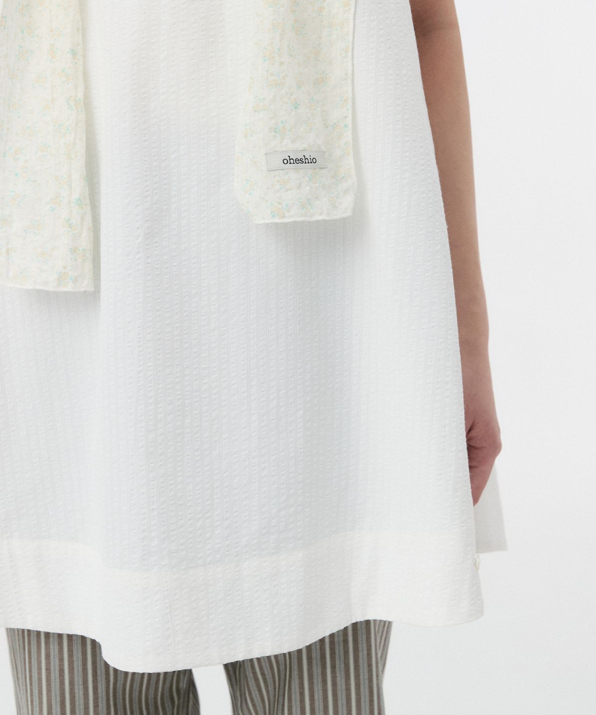 오헤시오(OHESHIO) BABYDOLL PINTUCK MINI DRESS, WHITE