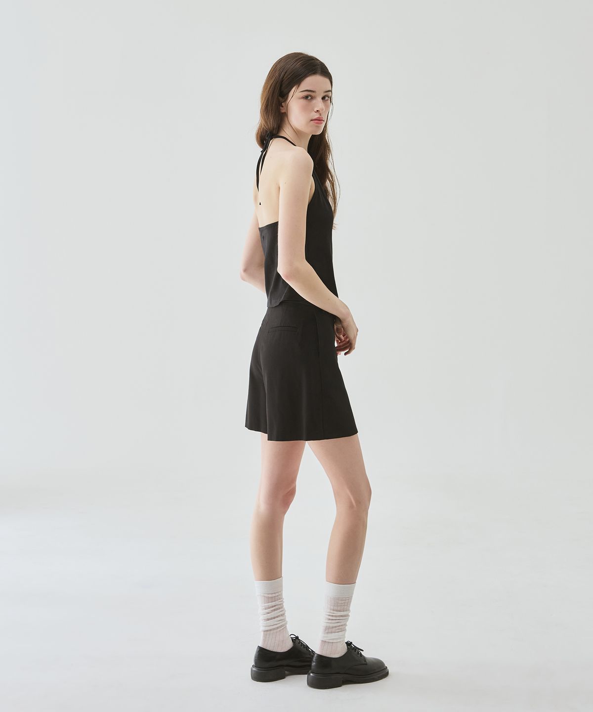 드로우핏 우먼(DRAWFIT WOMEN) 소프트 레이어 홀터넥 슬리브리스 탑 [M.GREY]