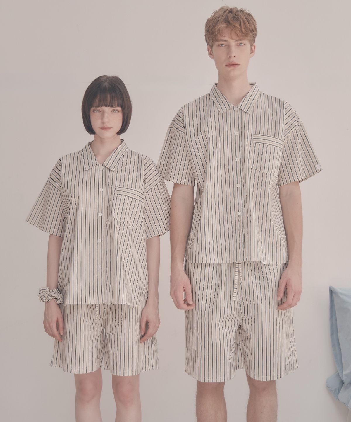 오프아워 오브제(OFFHOUR OBJET) 노와 버드 반팔 잠옷 세트
