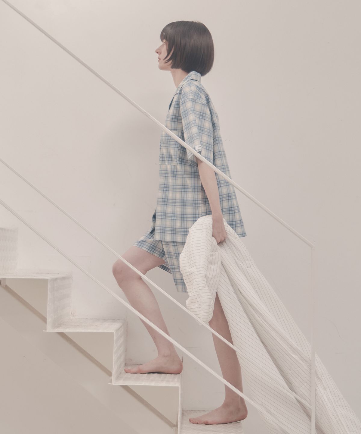 오프아워 오브제(OFFHOUR OBJET) 마레아 히솝 반팔 잠옷 세트