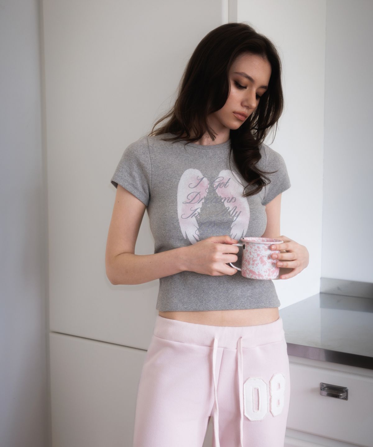 로제프란츠(ROSEFRANTZ) Angel Wing Lettering T-shirt [Gray]