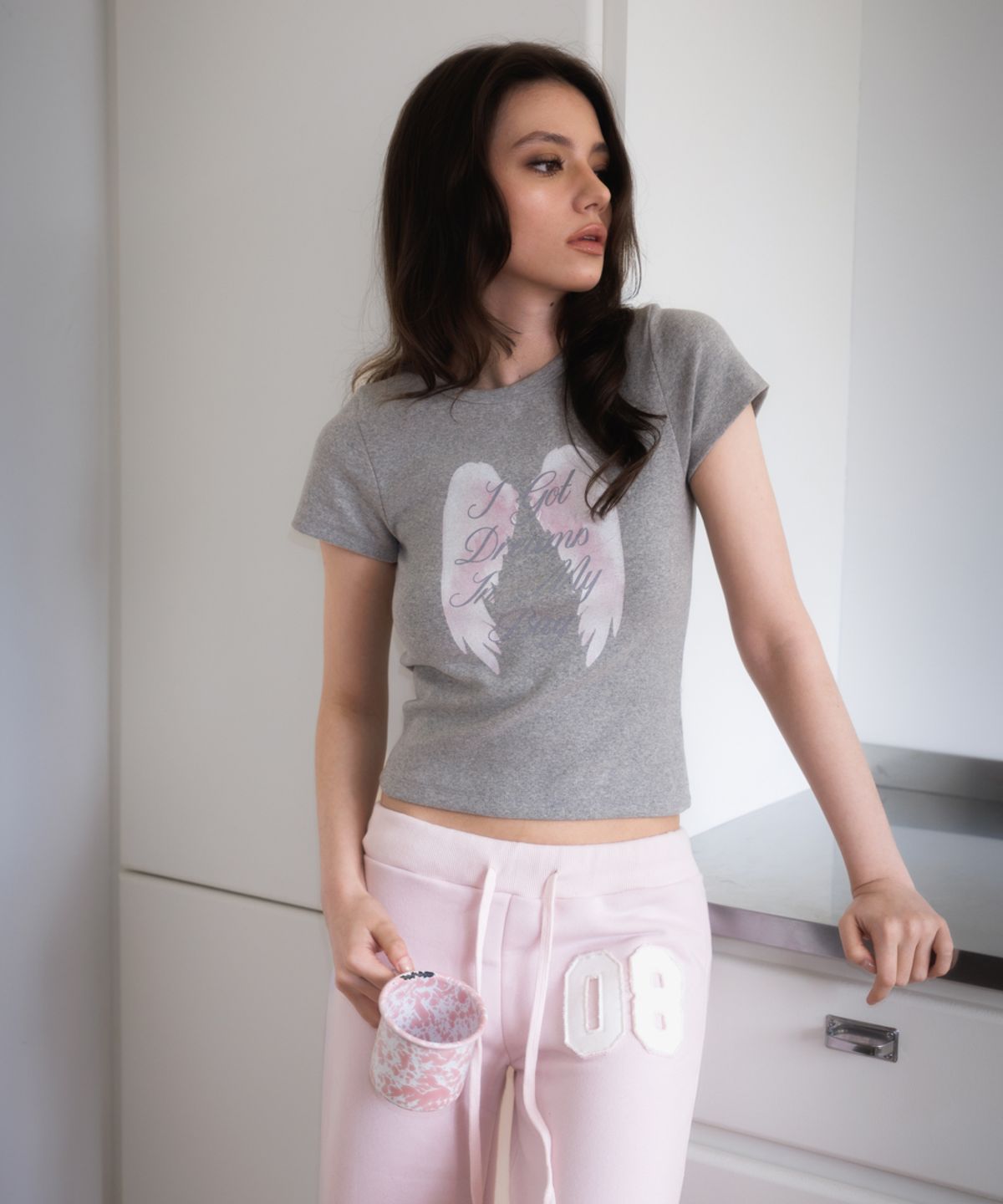 로제프란츠(ROSEFRANTZ) Angel Wing Lettering T-shirt [Gray]