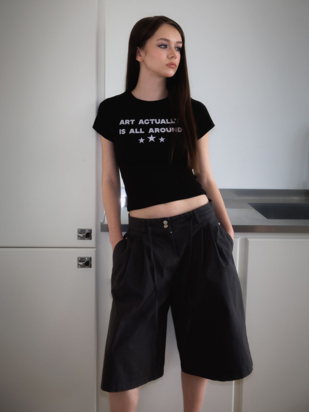 로제프란츠(ROSEFRANTZ) Star Lettering T-shirt [Black]