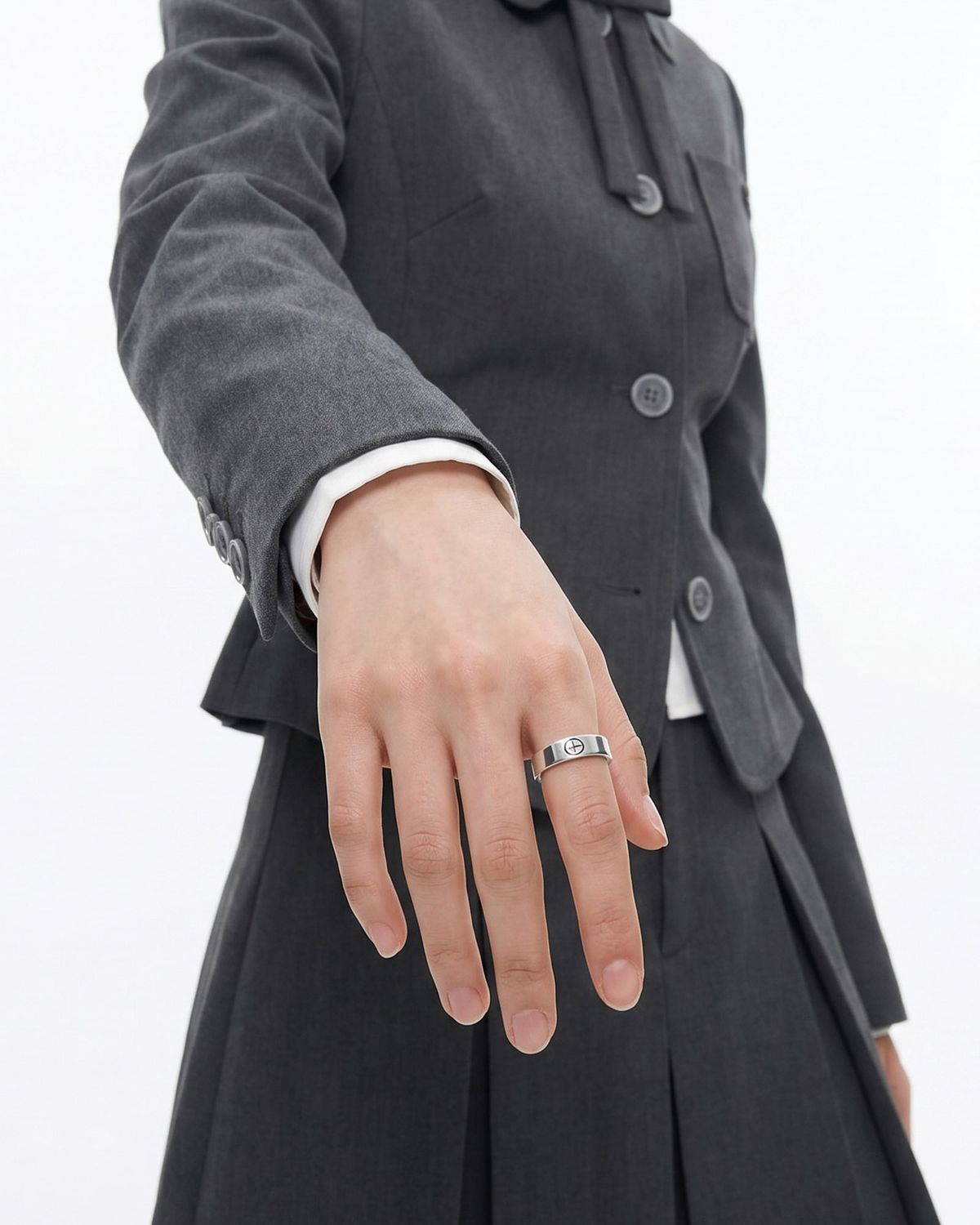 논논(NONENON) LOGO FLAT RNG(3mm) SILVER925