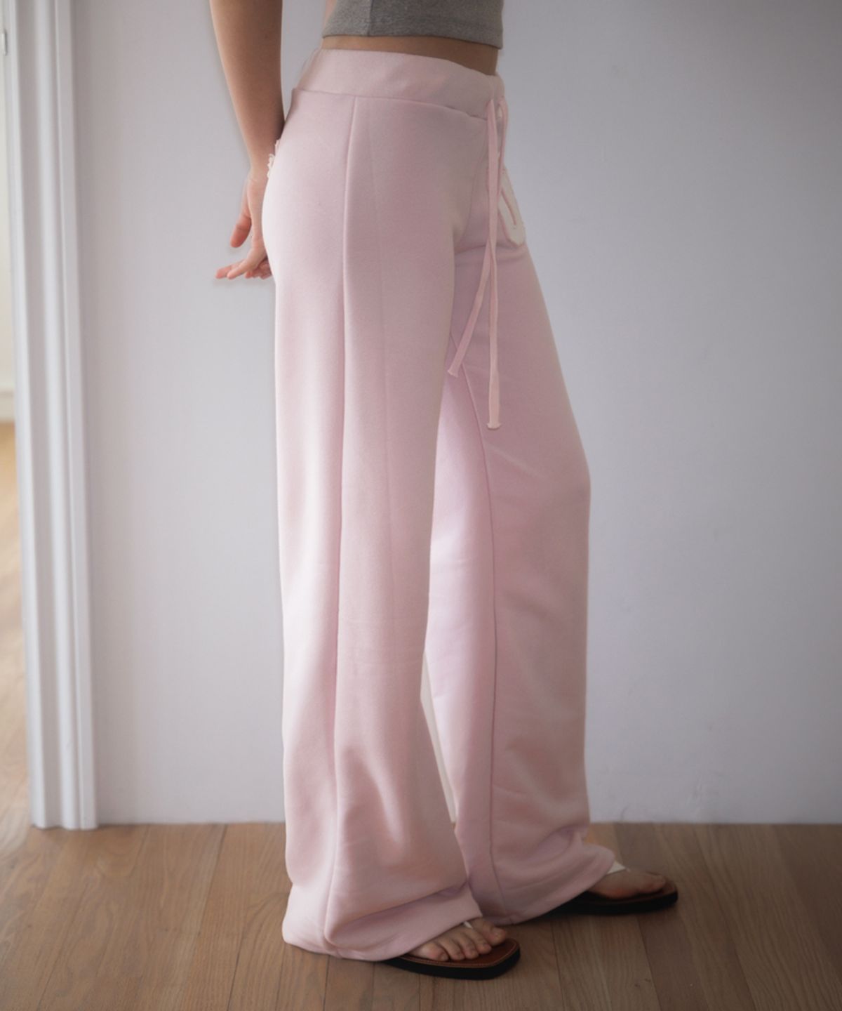 로제프란츠(ROSEFRANTZ) Patchwork Bootcut Sweatpants [Pink]