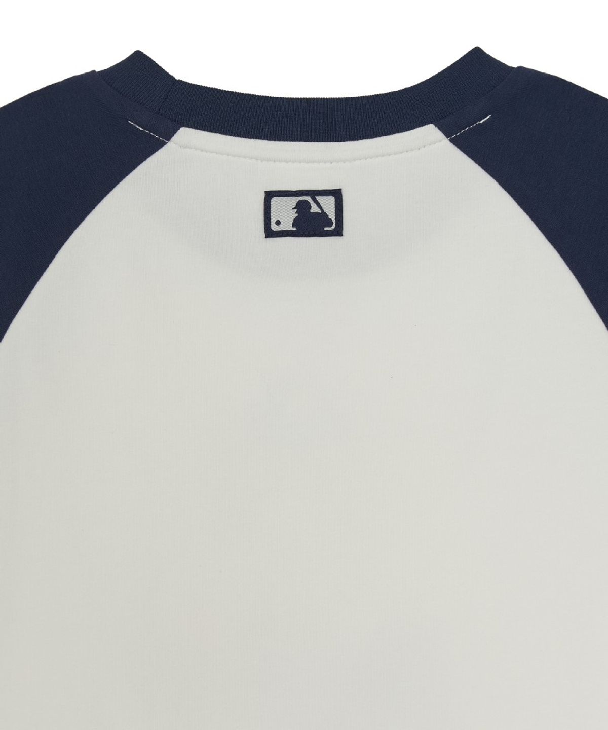 엠엘비 키즈(MLB KIDS) 메가베어 프렌즈 배색 래글런 티셔츠 세트 NY (Navy)