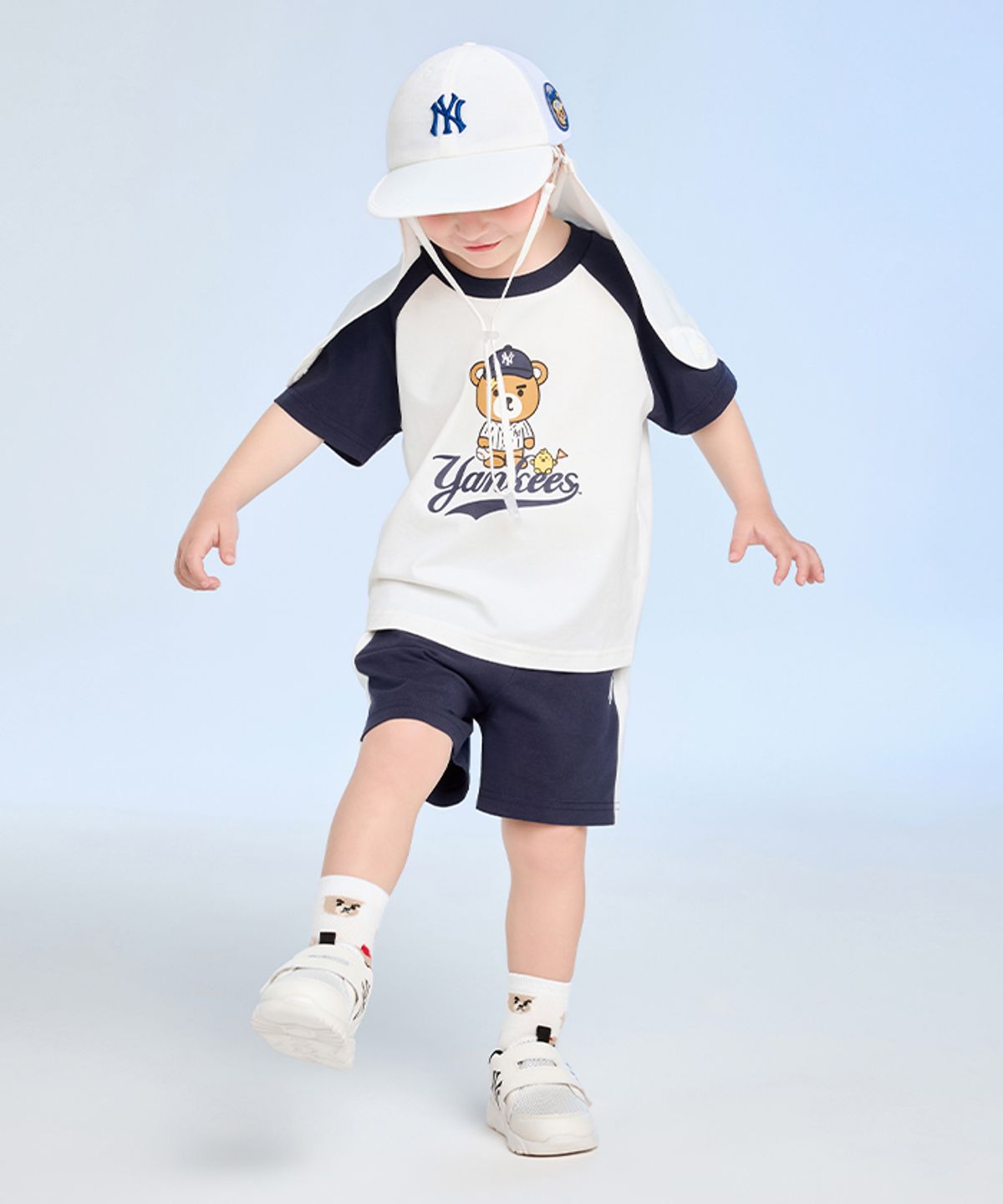 엠엘비 키즈(MLB KIDS) 메가베어 프렌즈 배색 래글런 티셔츠 세트 NY (Navy)