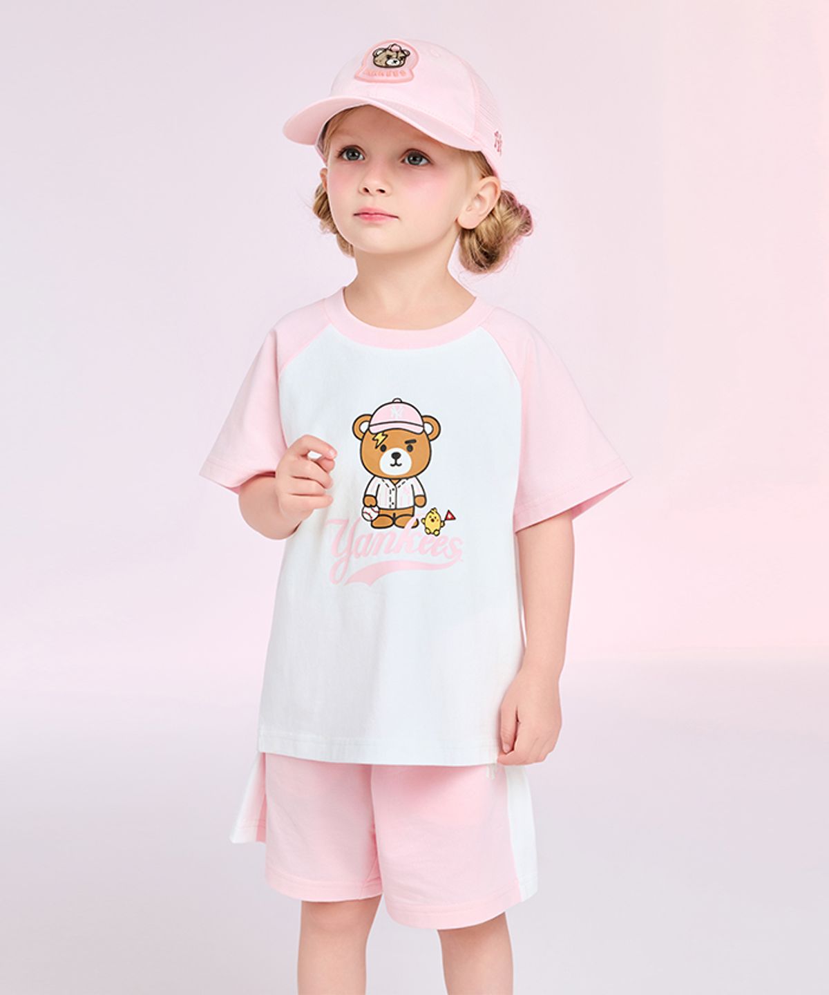 엠엘비 키즈(MLB KIDS) 메가베어 프렌즈 배색 래글런 티셔츠 세트 NY (L.Pink)